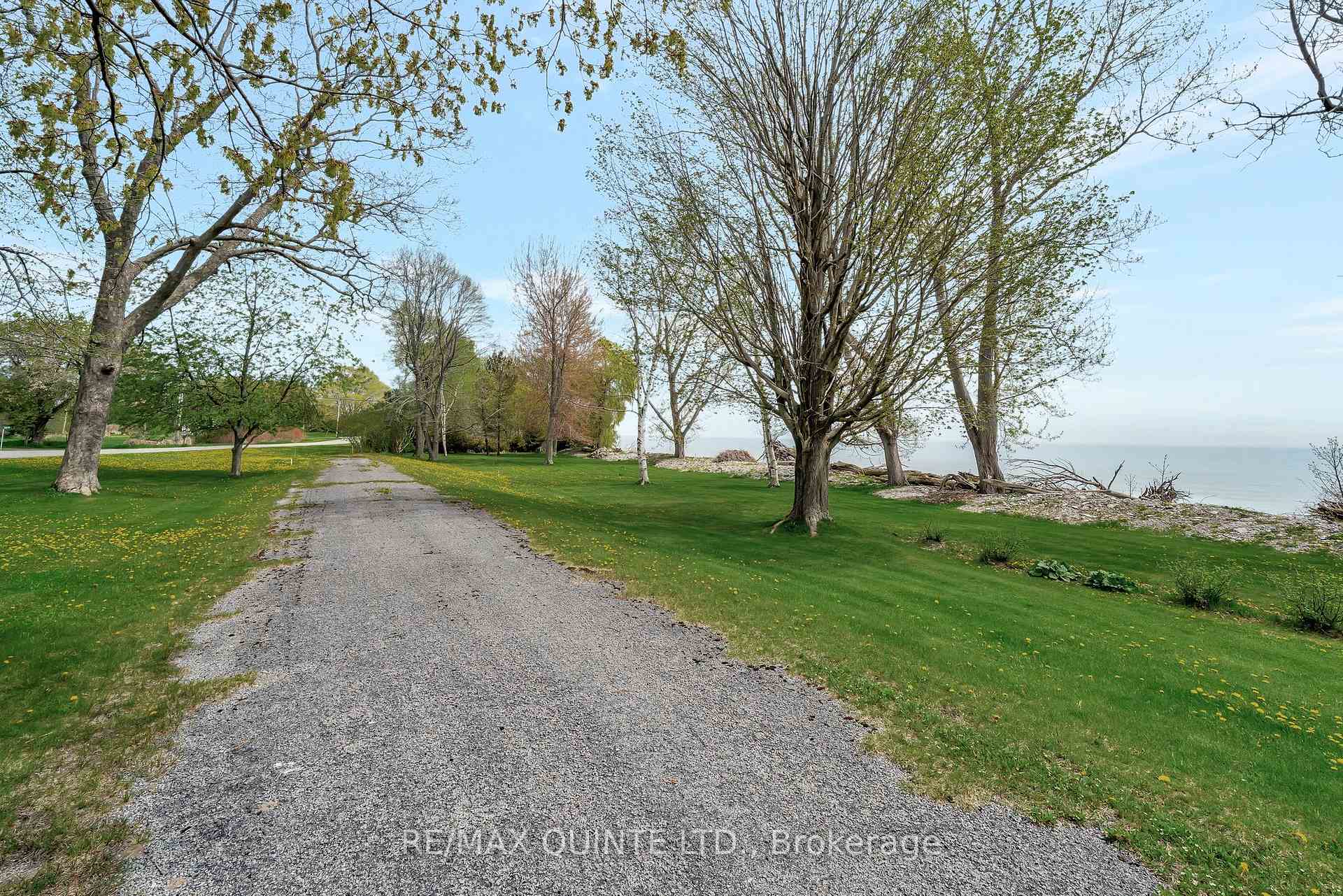 Photo 37 of 725 County Road 20, Prince Edward County, Hillier Ward — HOMEH