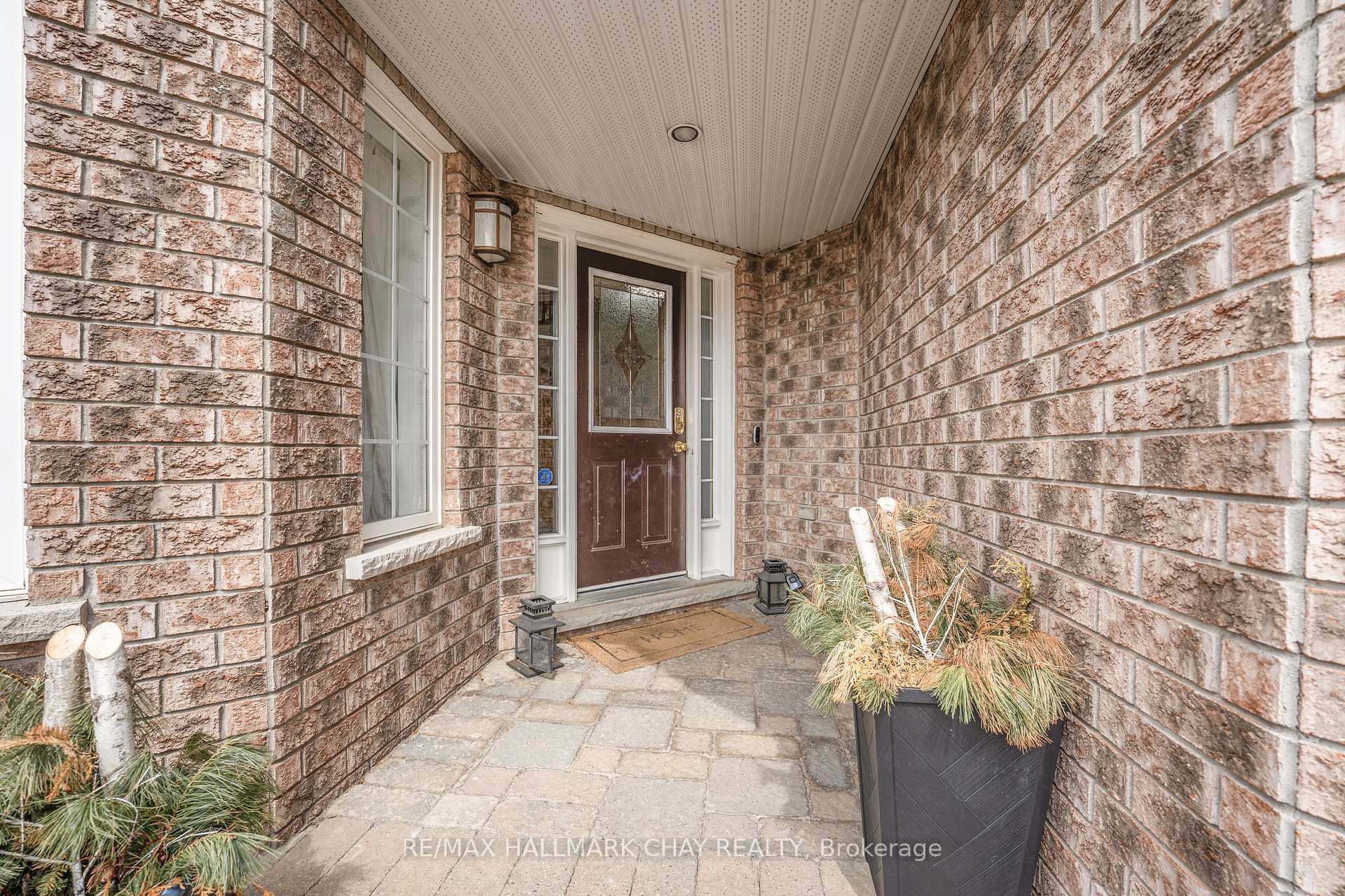 Photo 15 of 125 Monique Crescent, Barrie, East Bayfield — HOMEH