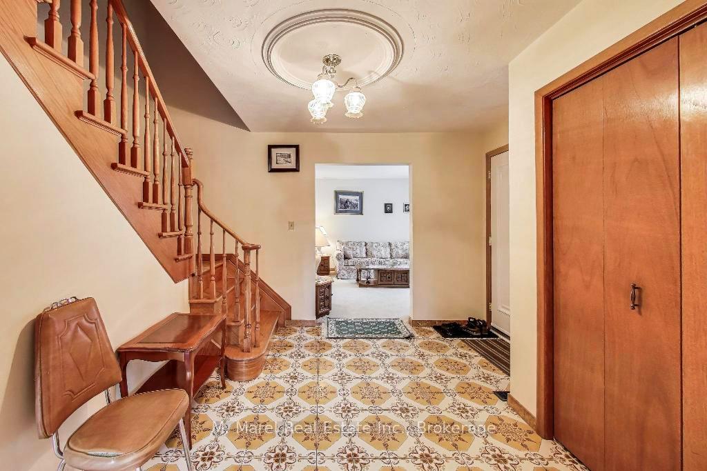 Photo 2 of 147 Millen Road, Hamilton, Stoney Creek — HOMEH