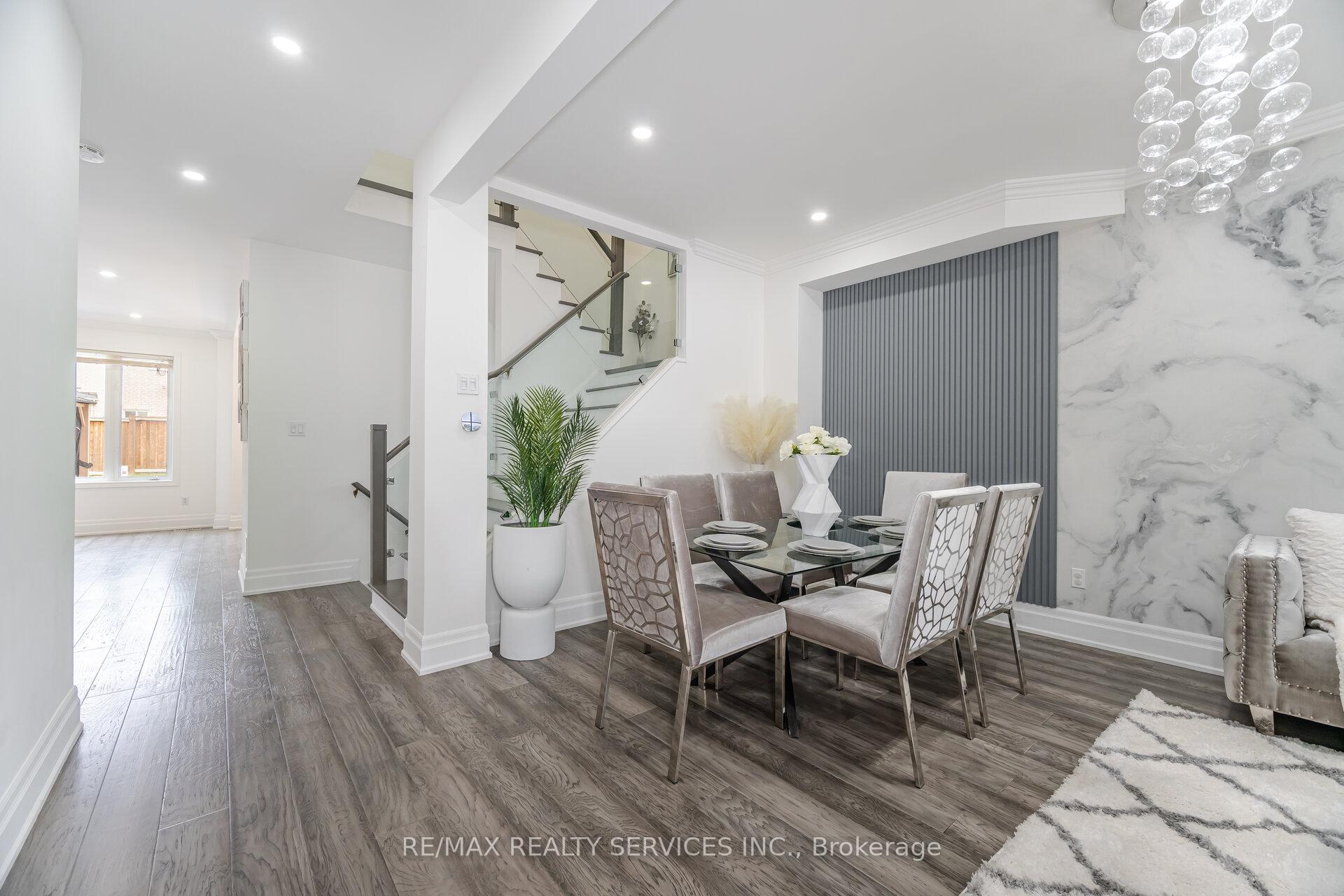 Photo 11 of 532 Napa Valley Avenue, Vaughan, Sonoma Heights — HOMEH