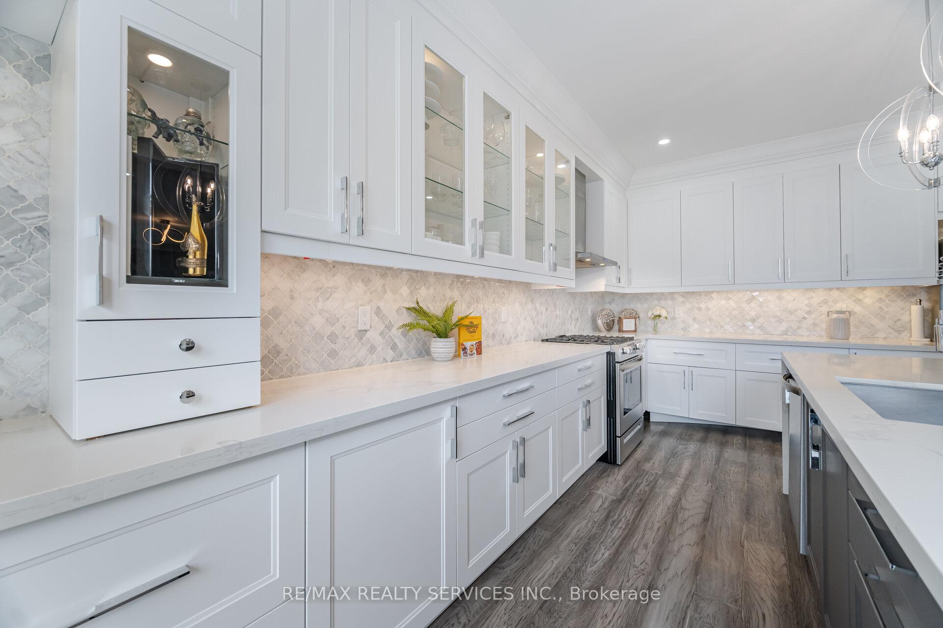 Photo 18 of 532 Napa Valley Avenue, Vaughan, Sonoma Heights — HOMEH