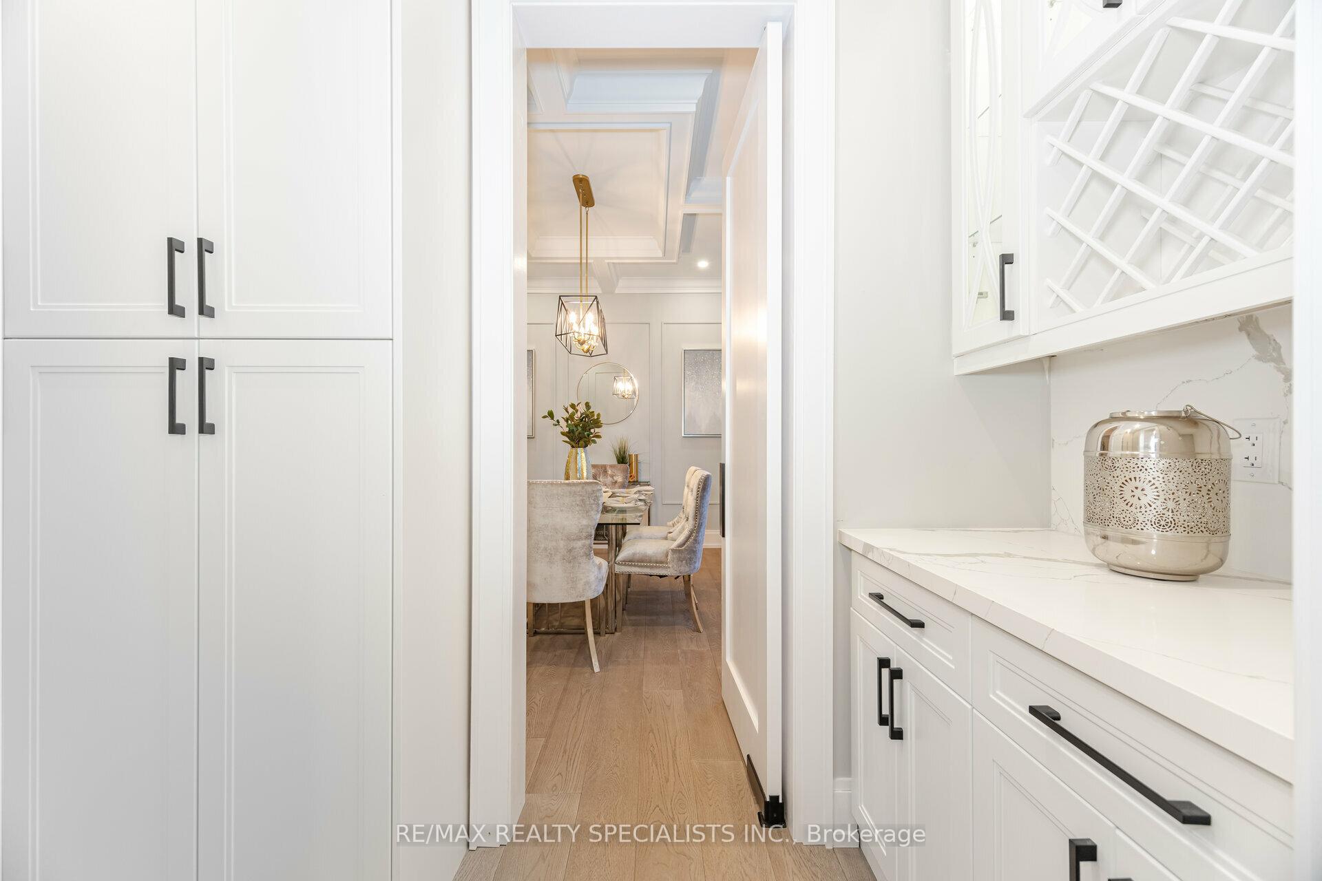 Photo 24 of 595 Kleinburg Summit Way, Vaughan, Kleinburg — HOMEH