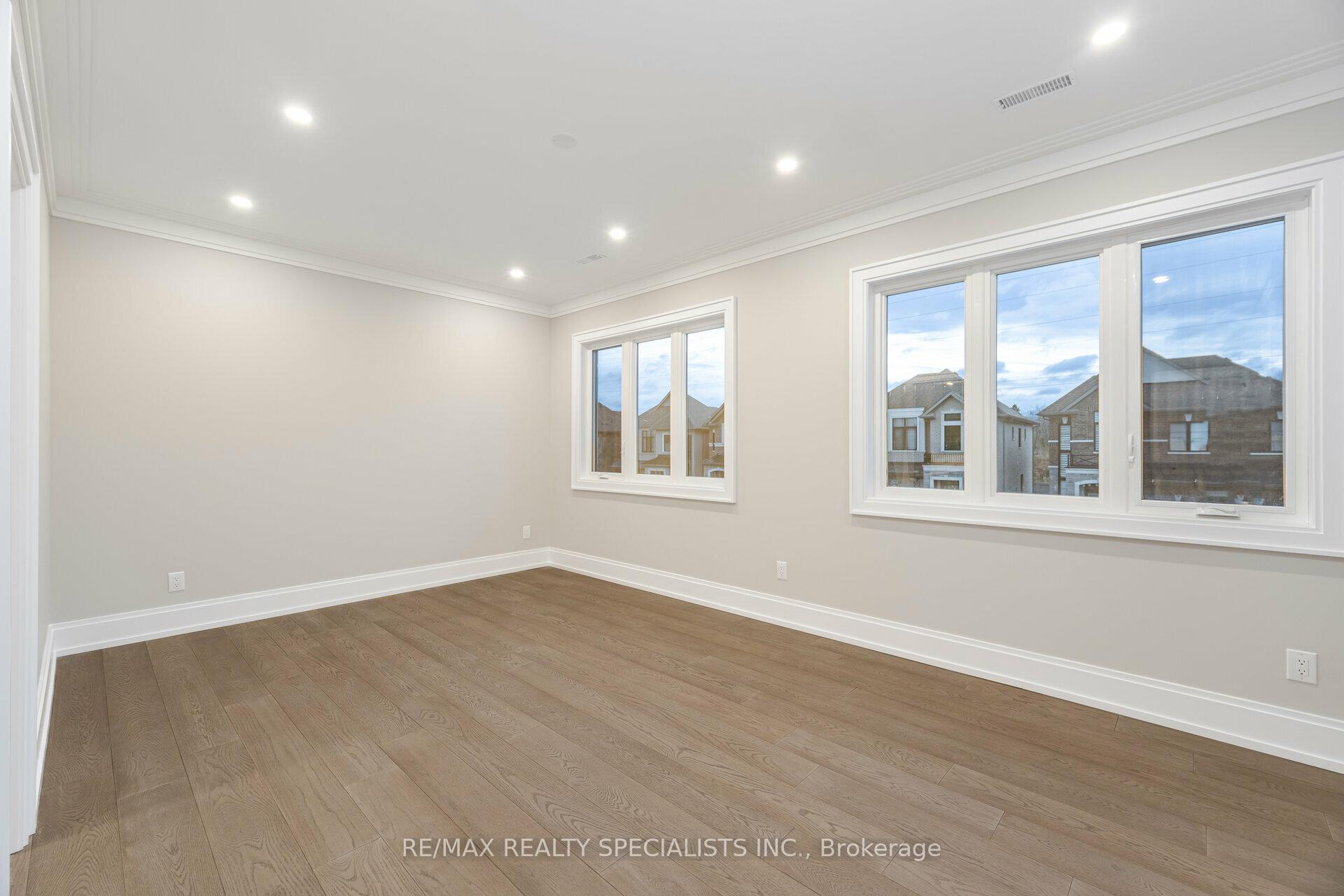 Photo 28 of 595 Kleinburg Summit Way, Vaughan, Kleinburg — HOMEH