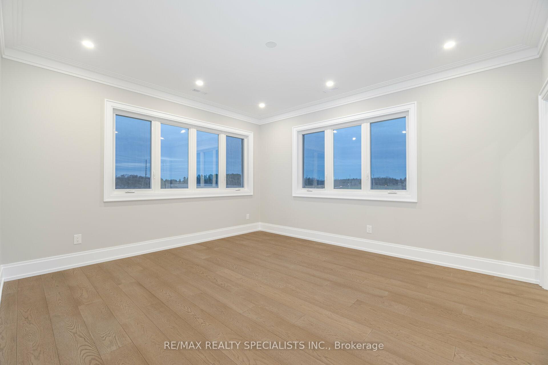 Photo 22 of 595 Kleinburg Summit Way, Vaughan, Kleinburg — HOMEH