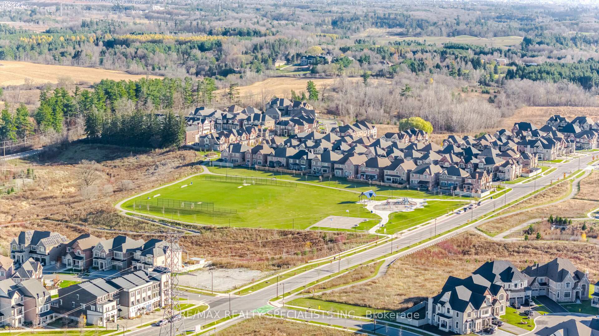 Photo 36 of 595 Kleinburg Summit Way, Vaughan, Kleinburg — HOMEH