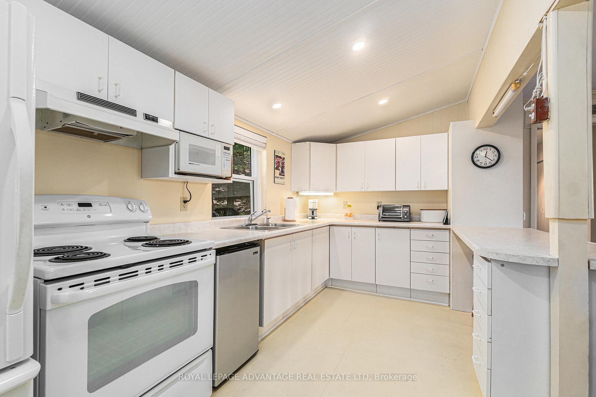 Photo 8 of 259 Colin Farmer Road, Tay Valley, Bathurst/Burgess & Sherbrooke (North Burgess) Twp — HOMEH
