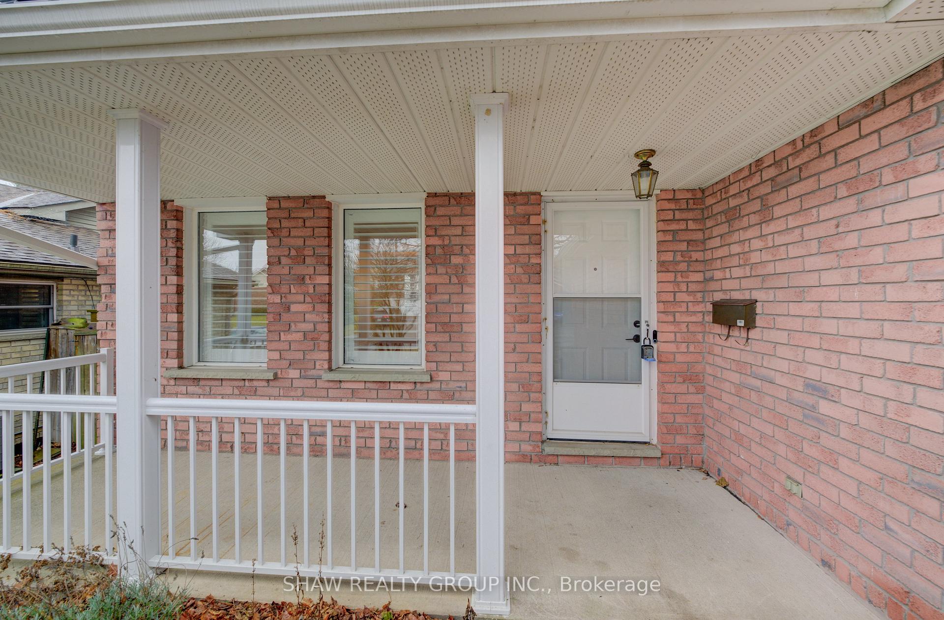 Photo 3 of 40 Linda Drive, Cambridge — HOMEH