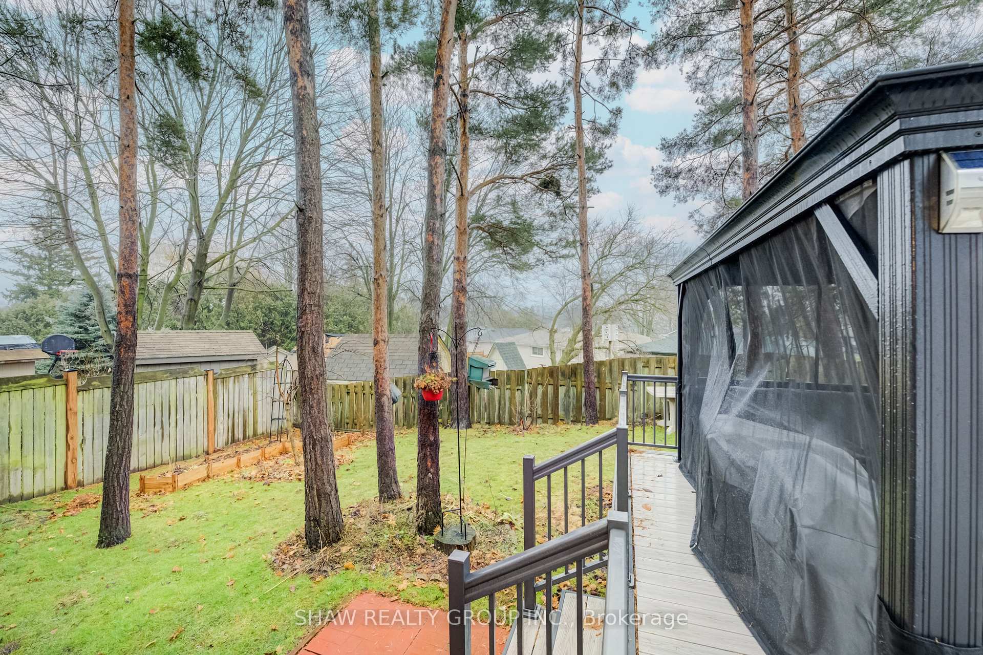 Photo 31 of 40 Linda Drive, Cambridge — HOMEH