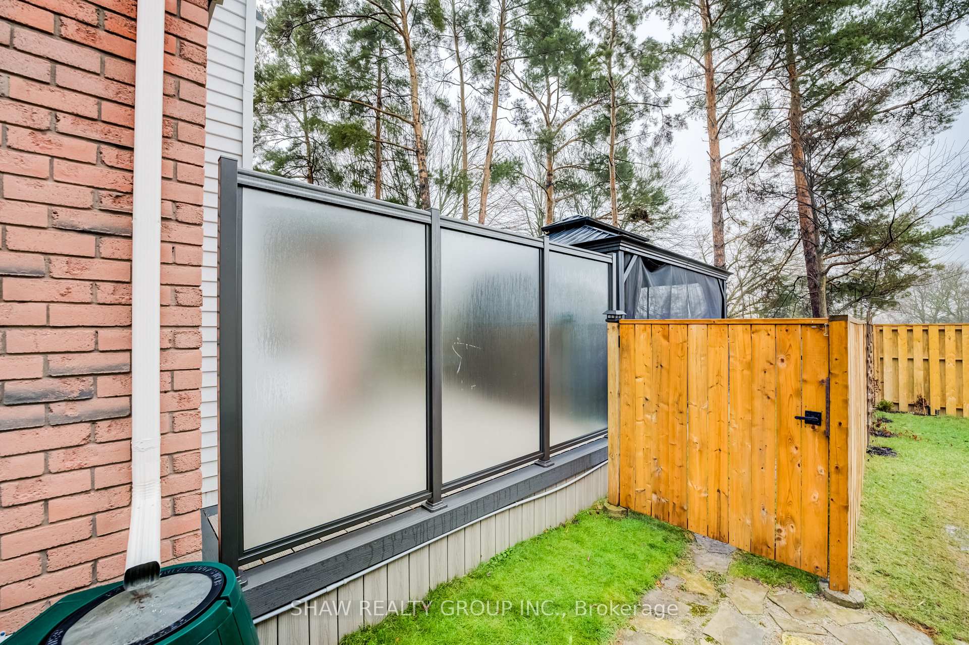 Photo 30 of 40 Linda Drive, Cambridge — HOMEH
