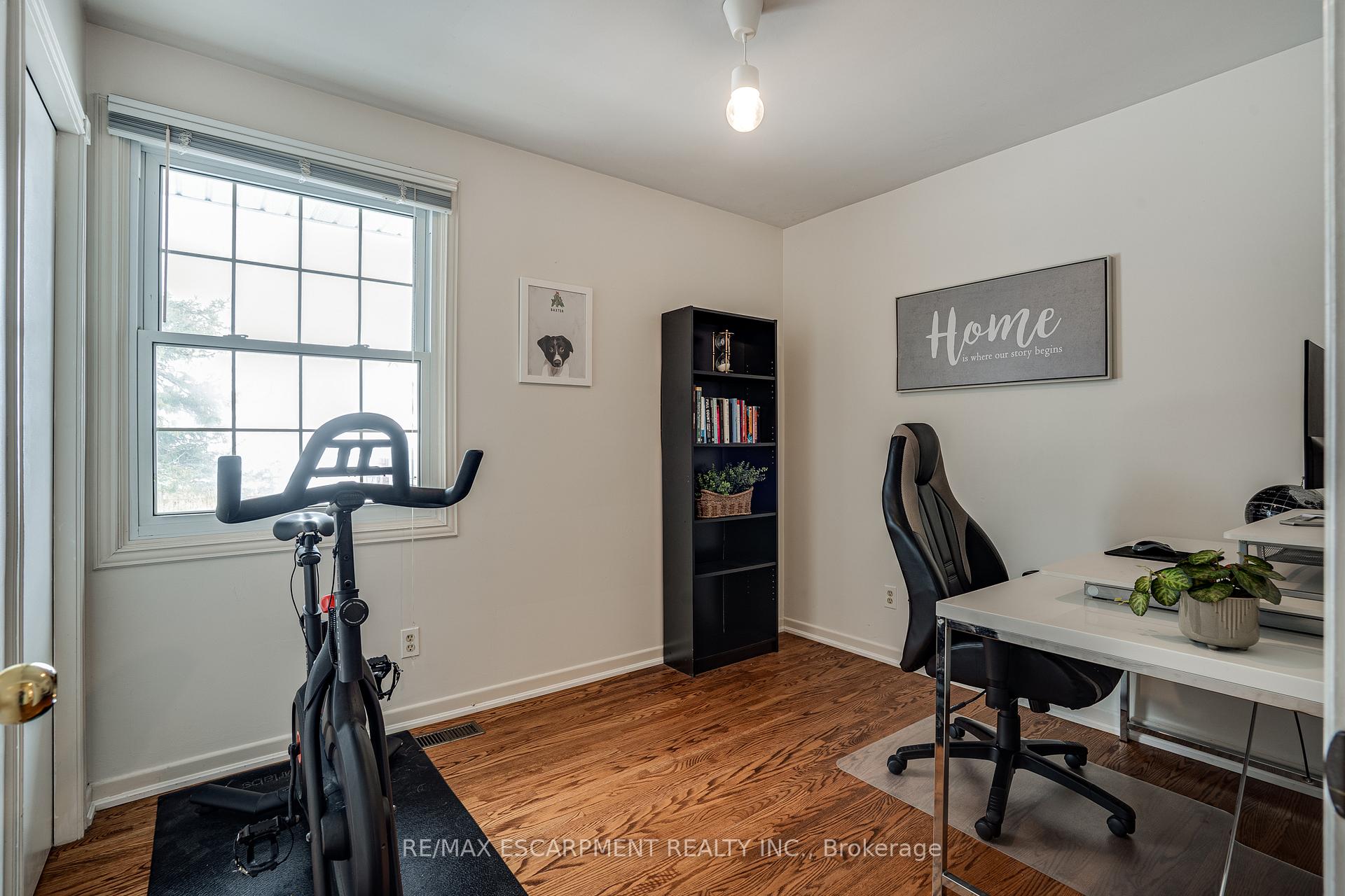 Photo 29 of 197 Pleasant Avenue, Hamilton, Dundas — HOMEH
