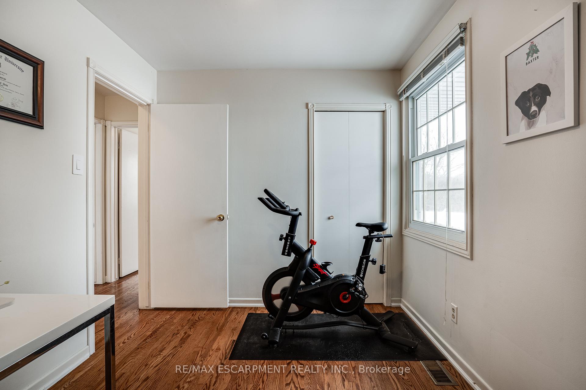 Photo 23 of 197 Pleasant Avenue, Hamilton, Dundas — HOMEH
