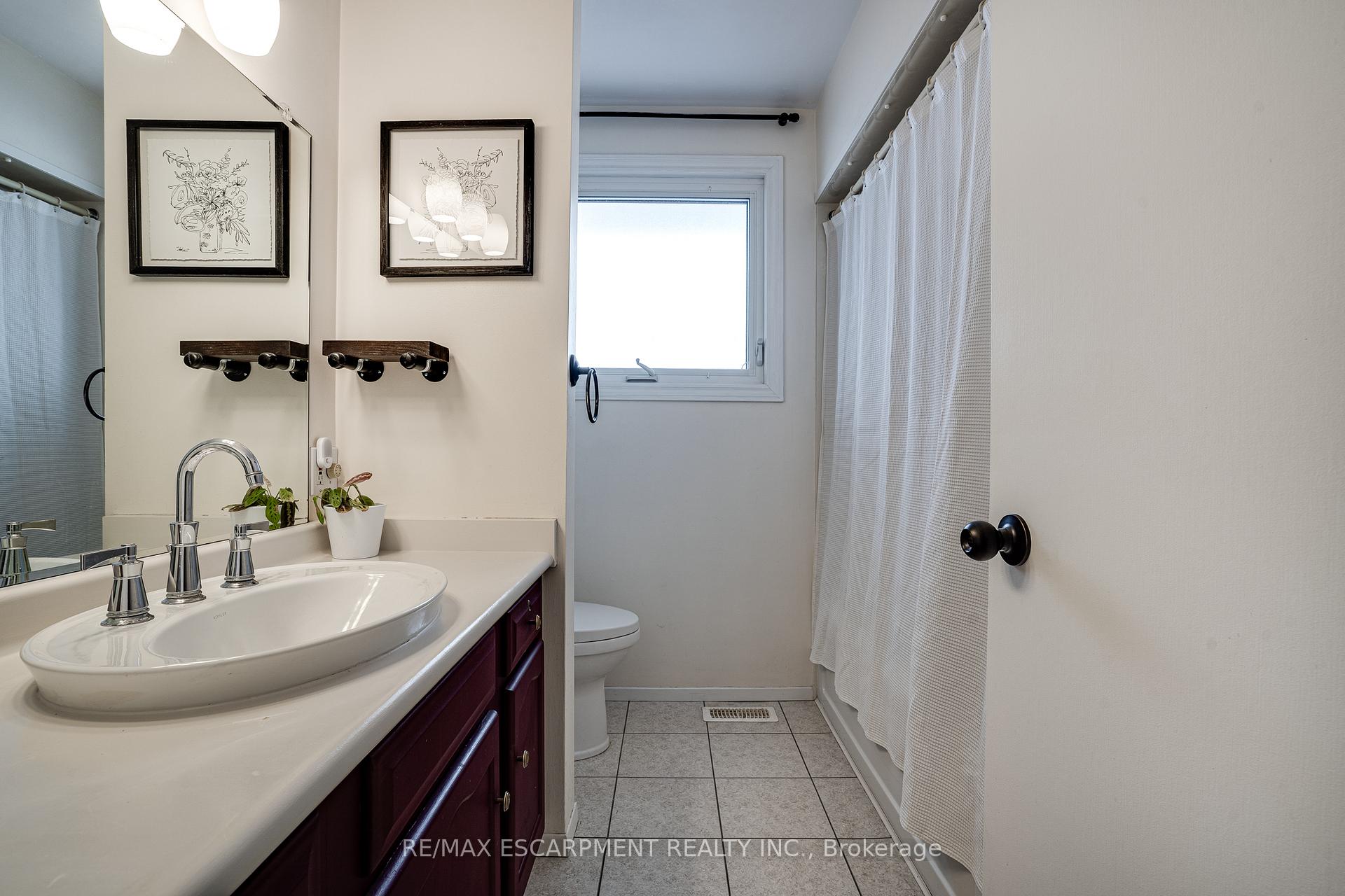 Photo 27 of 197 Pleasant Avenue, Hamilton, Dundas — HOMEH
