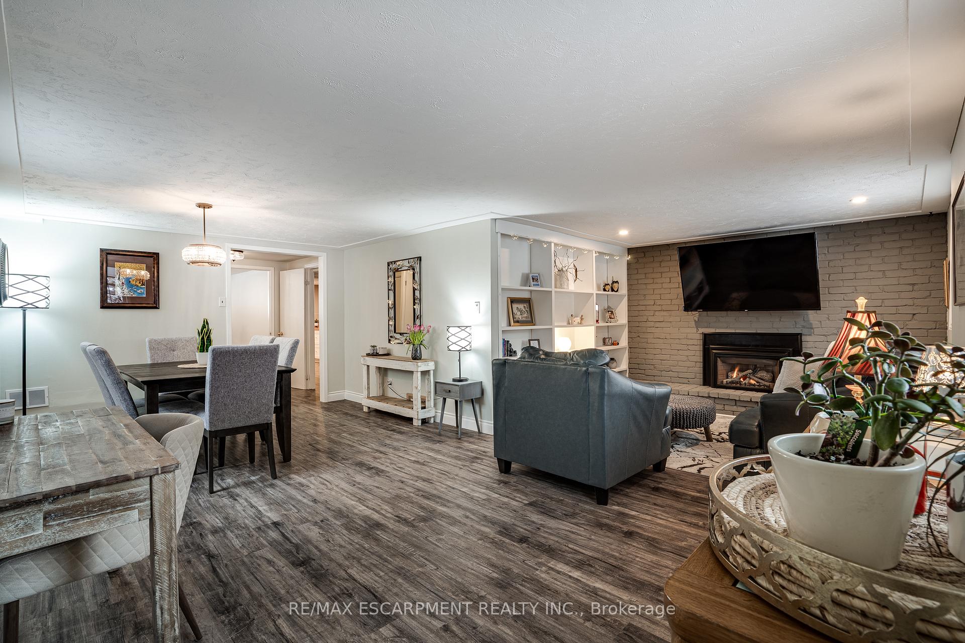 Photo 31 of 197 Pleasant Avenue, Hamilton, Dundas — HOMEH