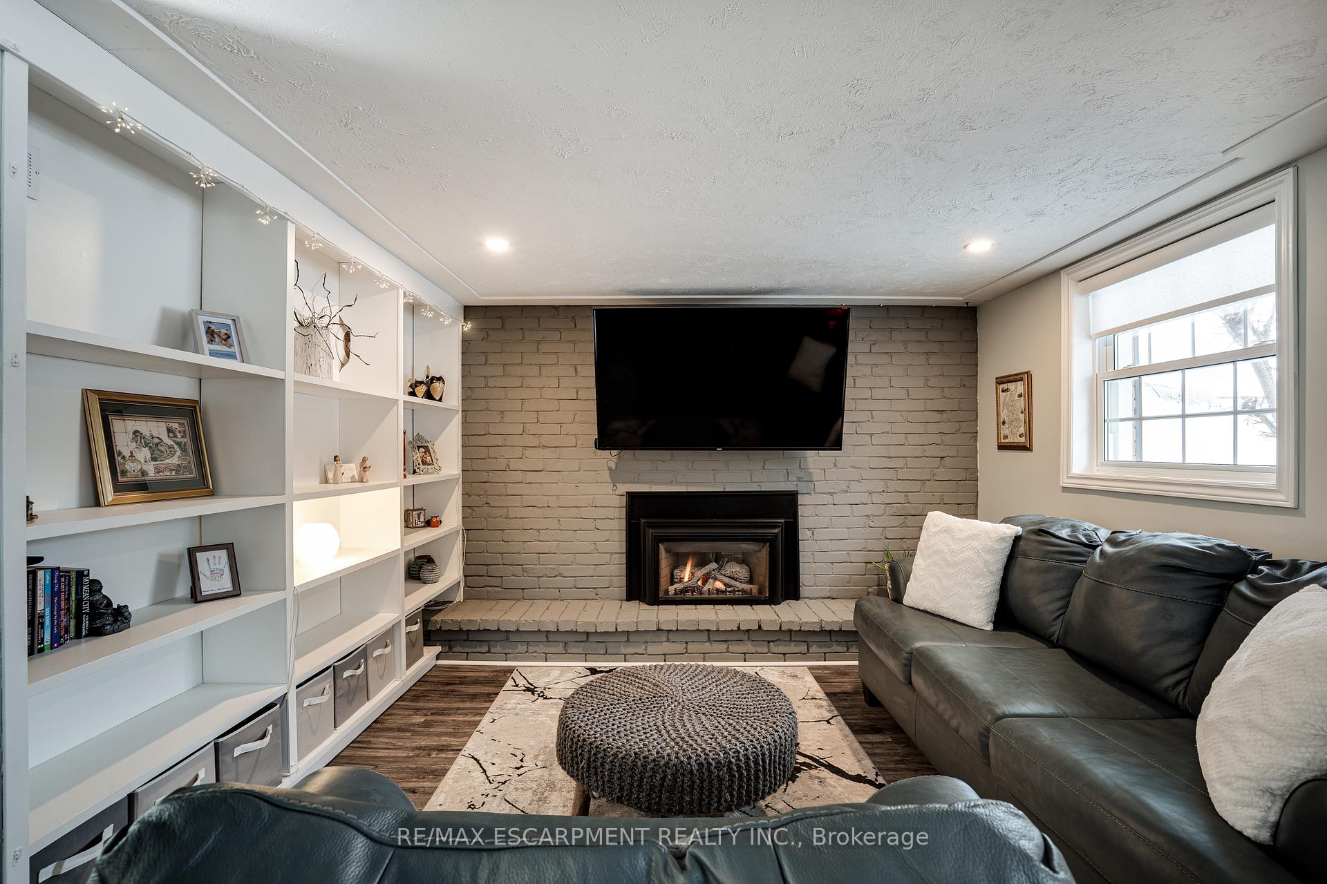 Photo 28 of 197 Pleasant Avenue, Hamilton, Dundas — HOMEH