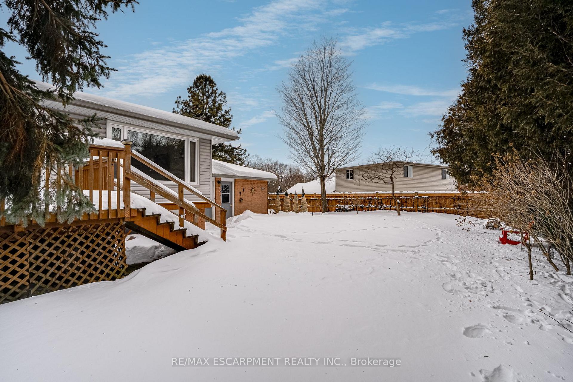 Photo 44 of 197 Pleasant Avenue, Hamilton, Dundas — HOMEH