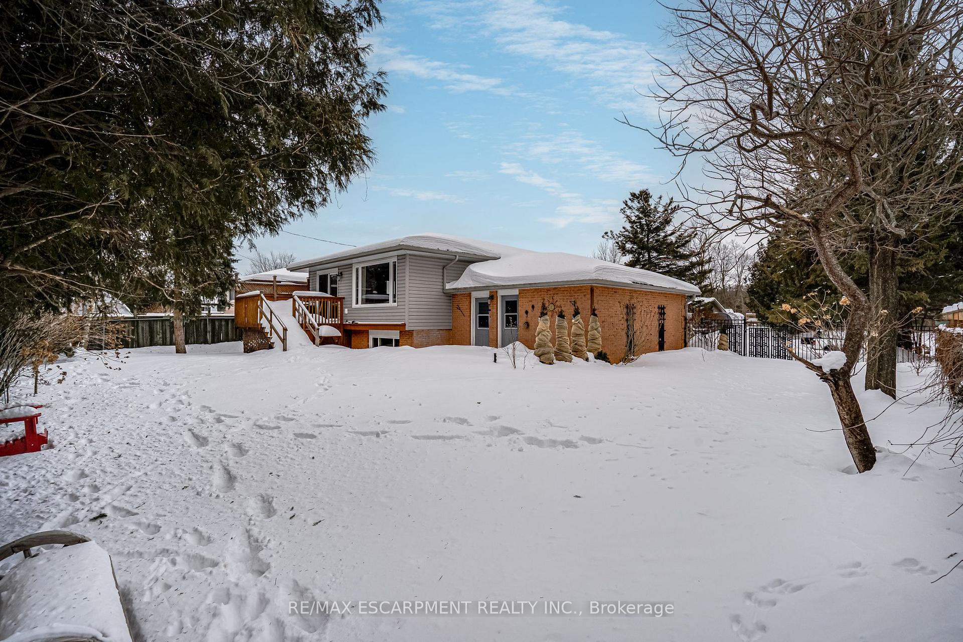 Photo 46 of 197 Pleasant Avenue, Hamilton, Dundas — HOMEH