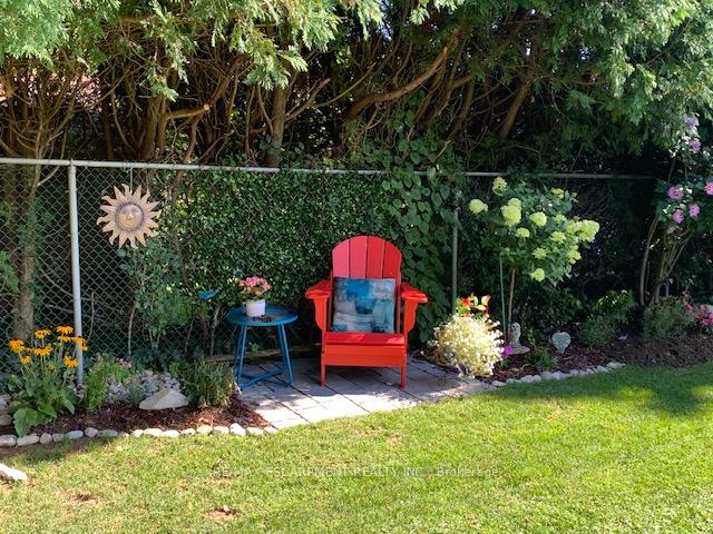 Photo 32 of 197 Pleasant Avenue, Hamilton, Dundas — HOMEH