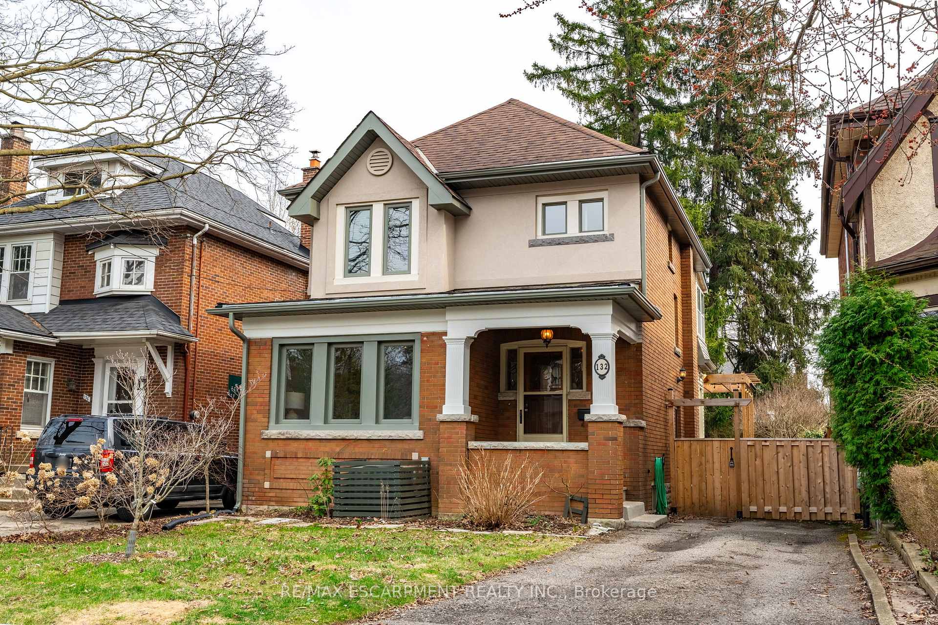 Photo 1 of 132 Dromore Crescent, Hamilton, Westdale — HOMEH