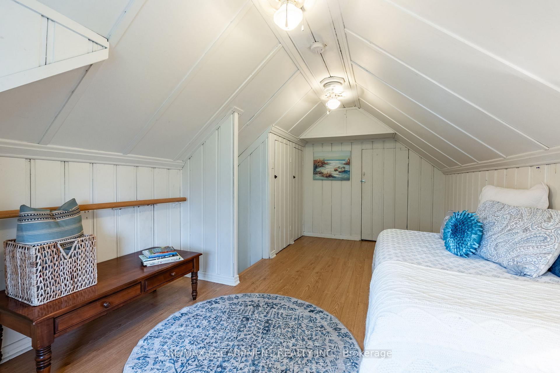 Photo 39 of 132 Dromore Crescent, Hamilton, Westdale — HOMEH