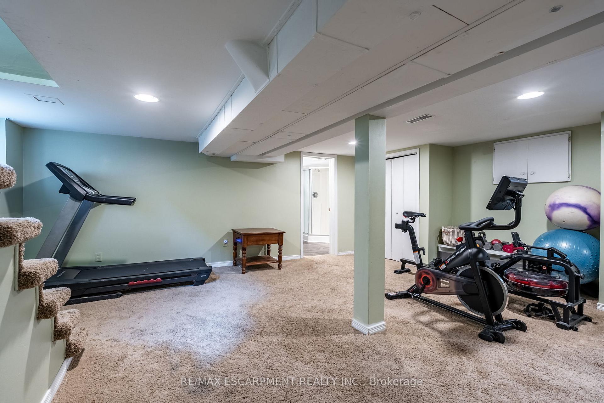 Photo 36 of 132 Dromore Crescent, Hamilton, Westdale — HOMEH