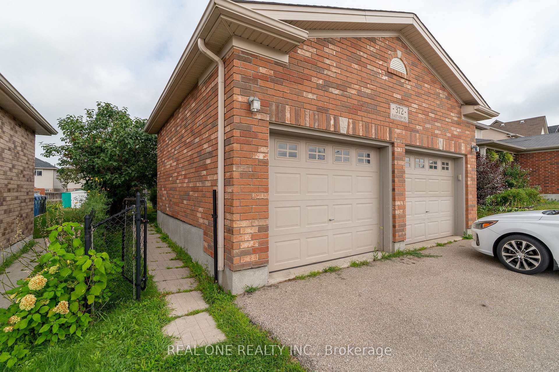 Photo 2 of Unit Basement, 372 Eastview Road, Guelph, Grange Road — HOMEH