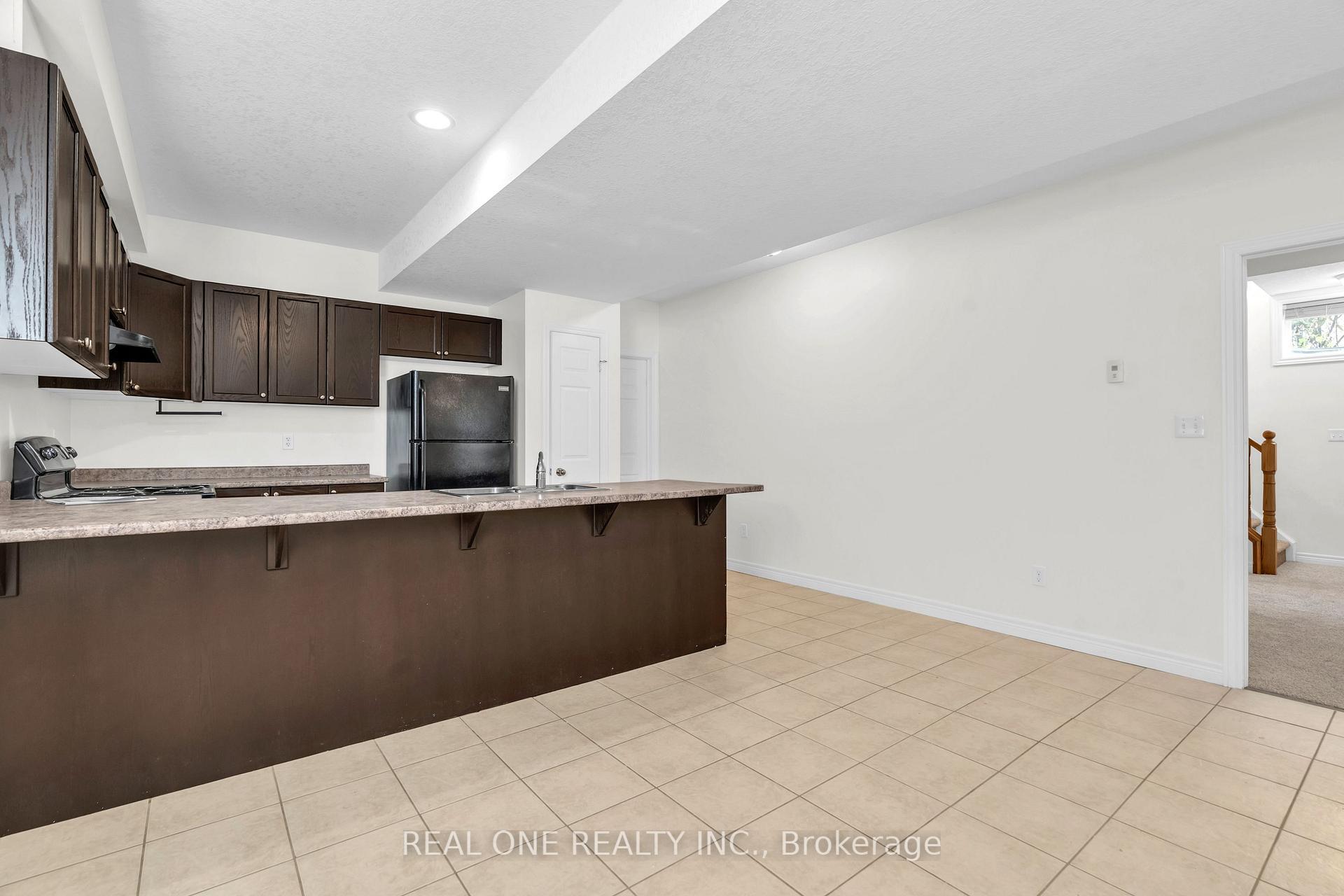 Photo 6 of Unit Basement, 372 Eastview Road, Guelph, Grange Road — HOMEH