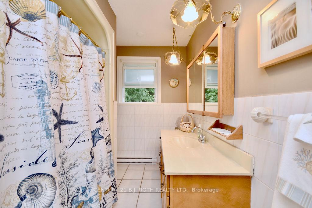 Photo 16 of 264 Salem Road, Barrie, Rural Barrie Southwest — HOMEH
