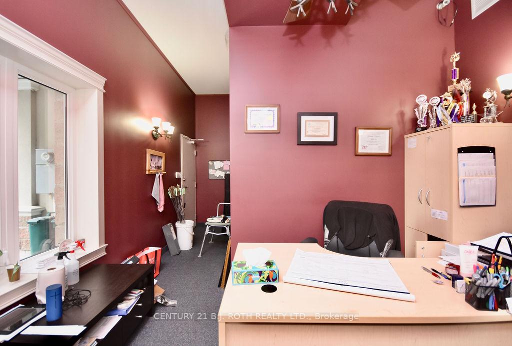 Photo 19 of 264 Salem Road, Barrie, Rural Barrie Southwest — HOMEH