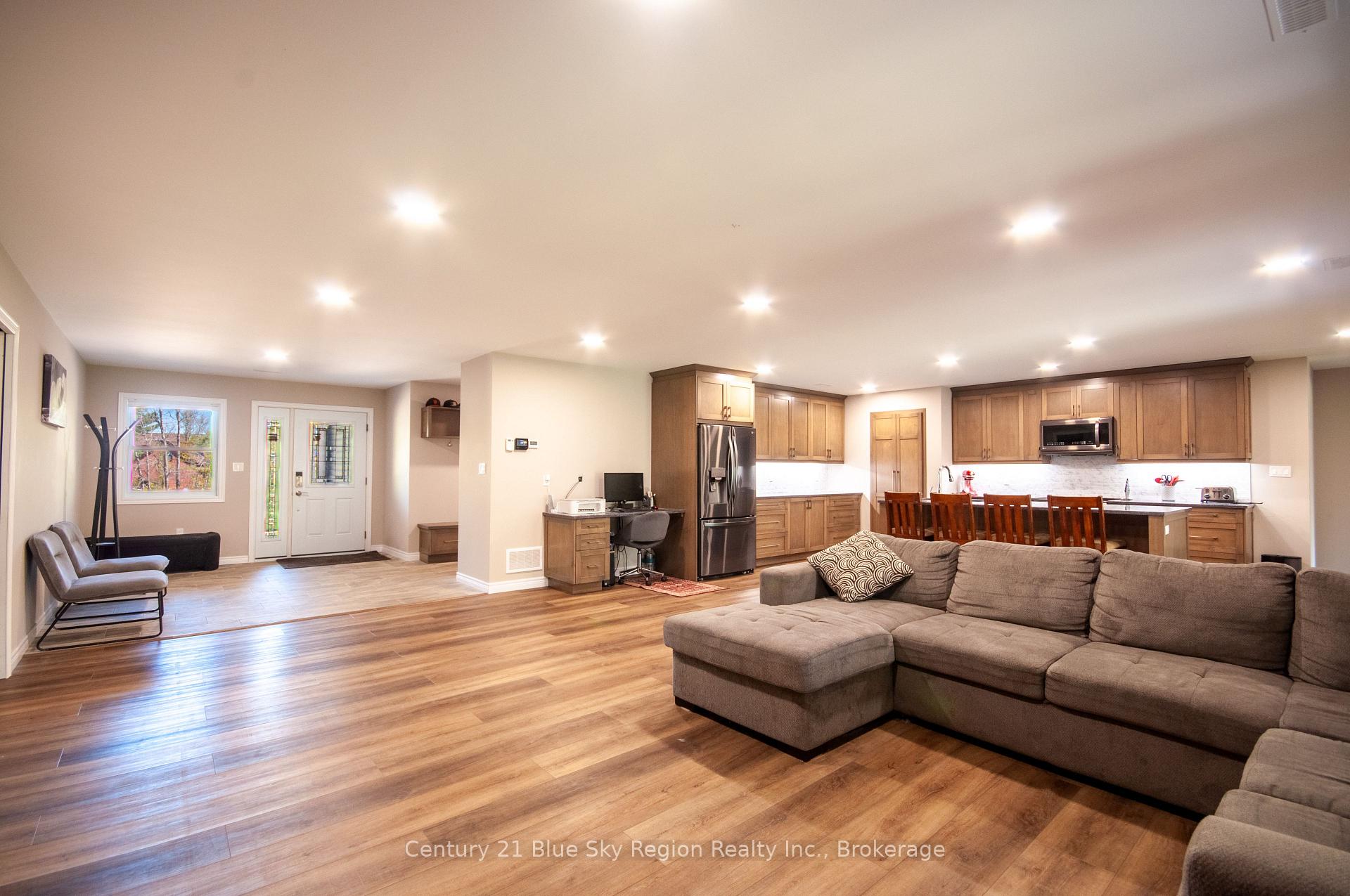 Photo 10 of 858 Macpherson Drive, East Ferris — HOMEH
