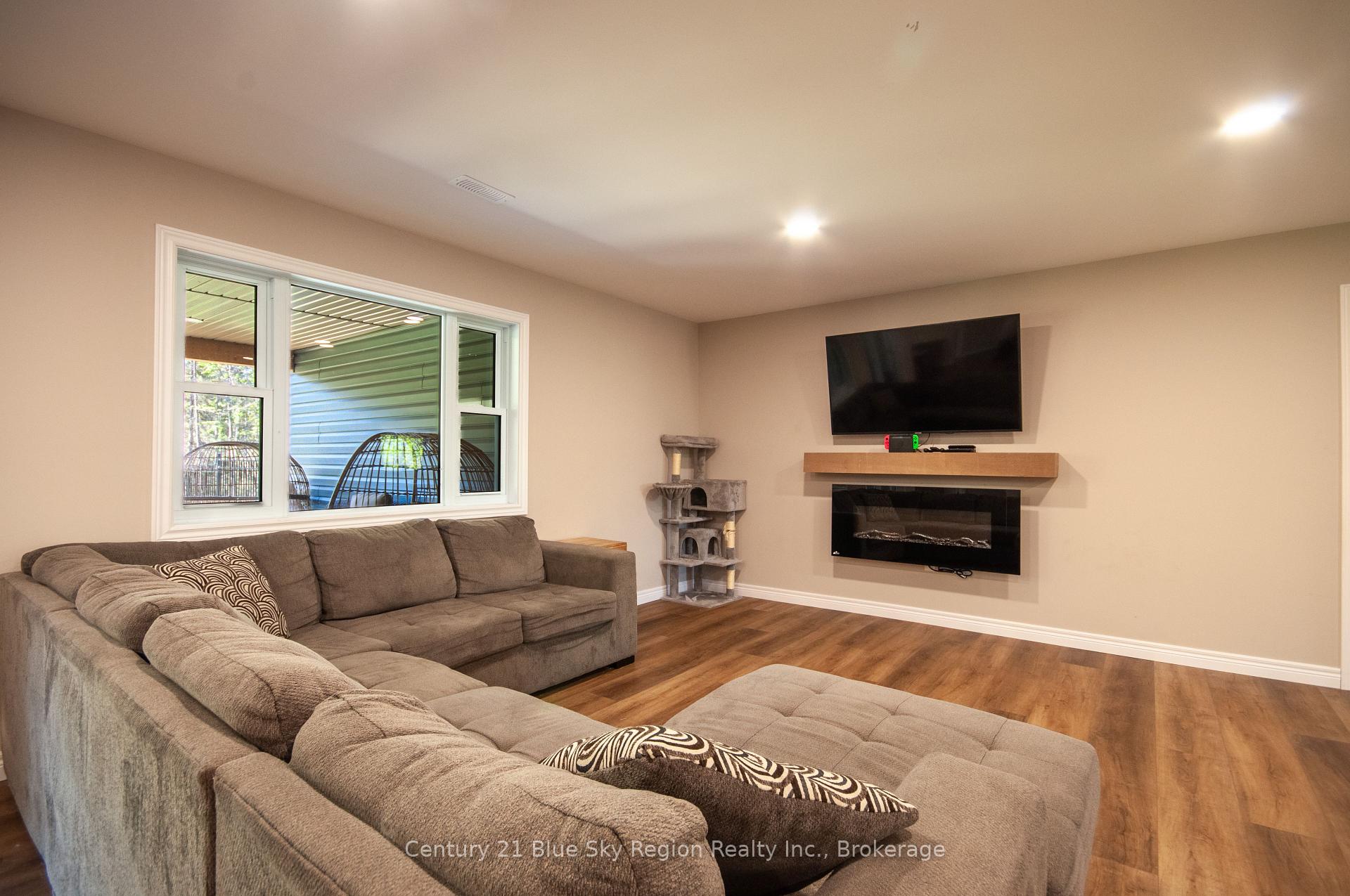 Photo 14 of 858 Macpherson Drive, East Ferris — HOMEH