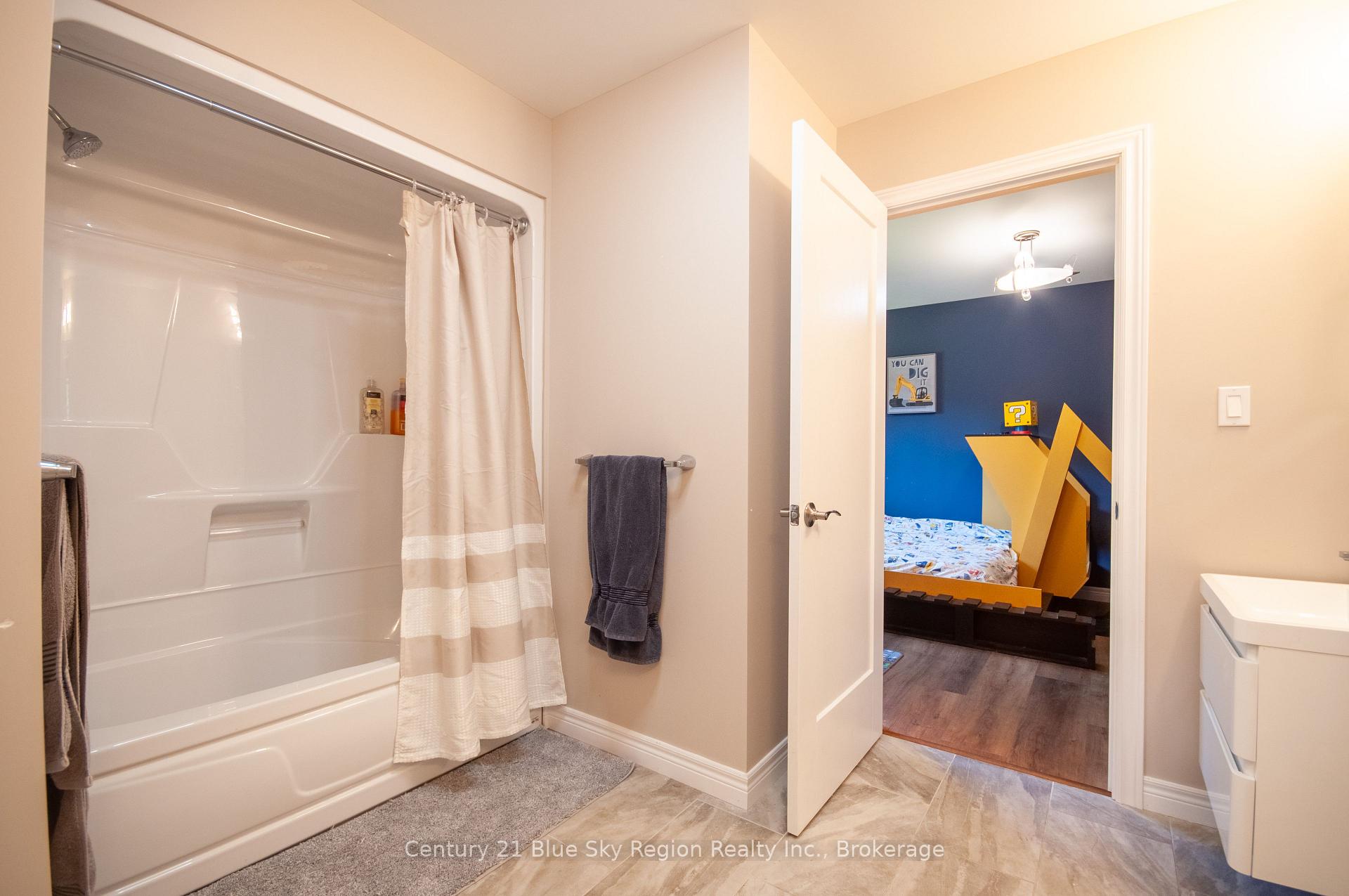 Photo 21 of 858 Macpherson Drive, East Ferris — HOMEH