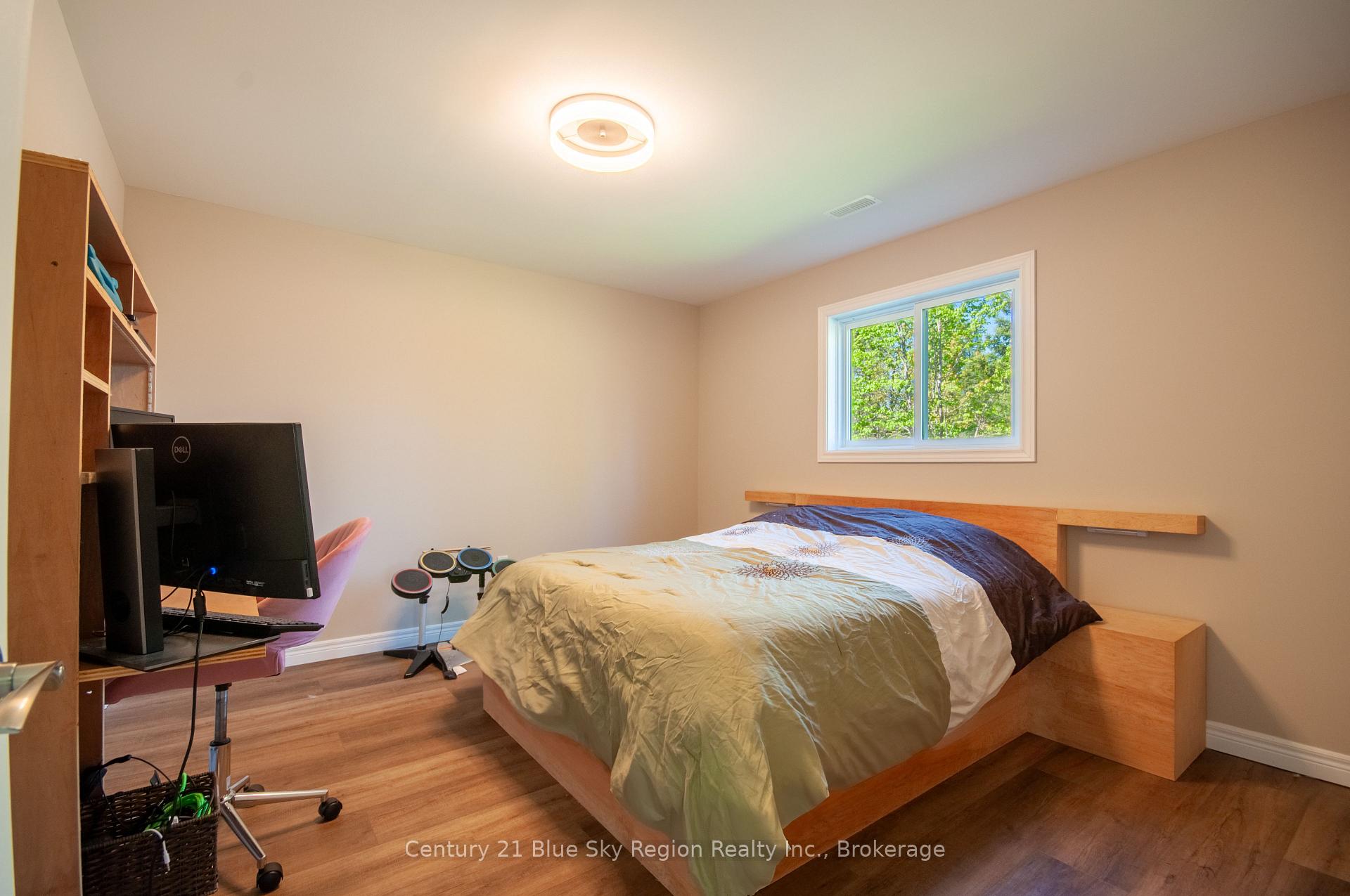 Photo 33 of 858 Macpherson Drive, East Ferris — HOMEH