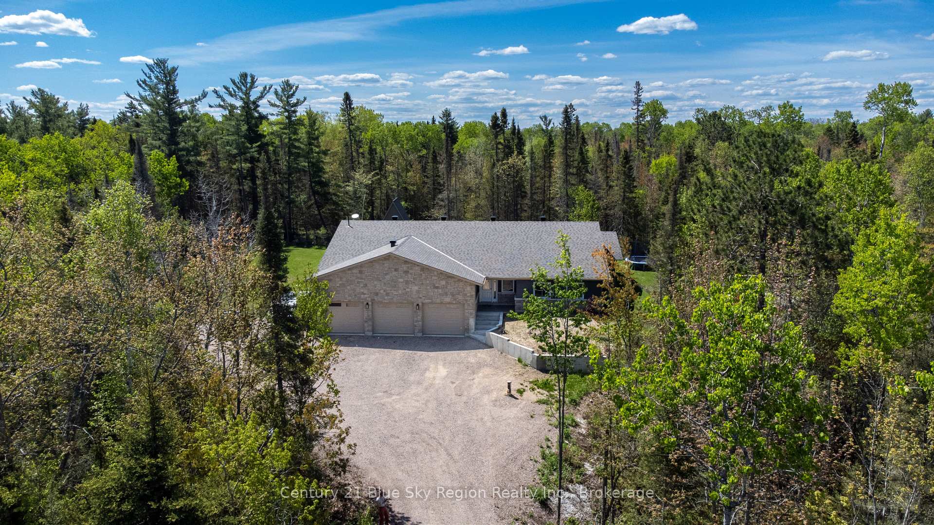 Photo 37 of 858 Macpherson Drive, East Ferris — HOMEH