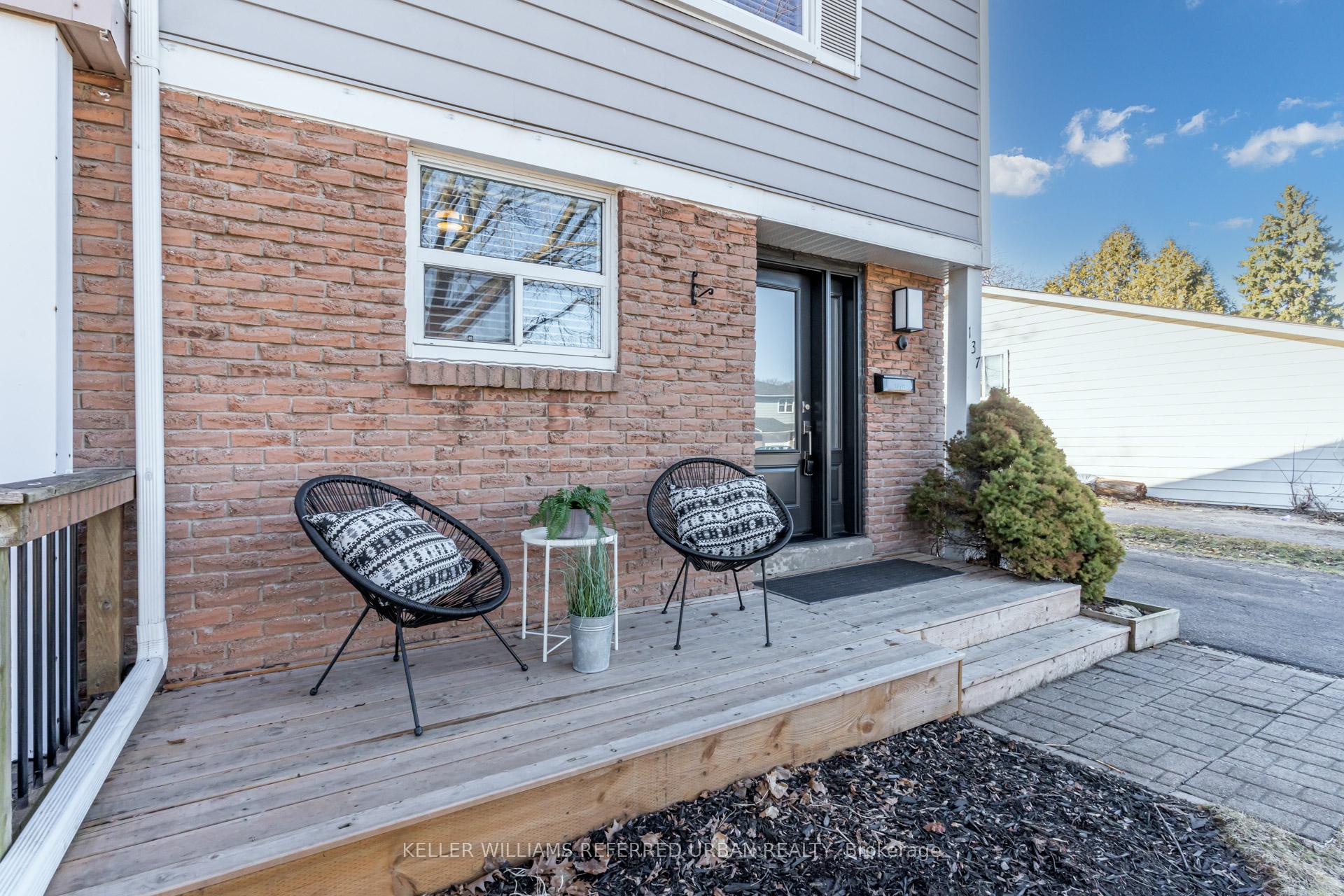 Photo 15 of 137 Gledhill Crescent, Hamilton, Gourley — HOMEH