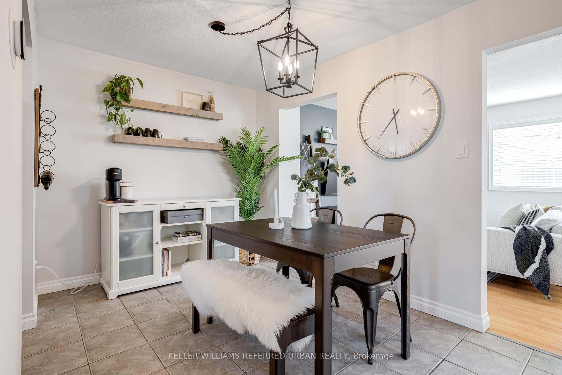 Photo 11 of 137 Gledhill Crescent, Hamilton, Gourley — HOMEH