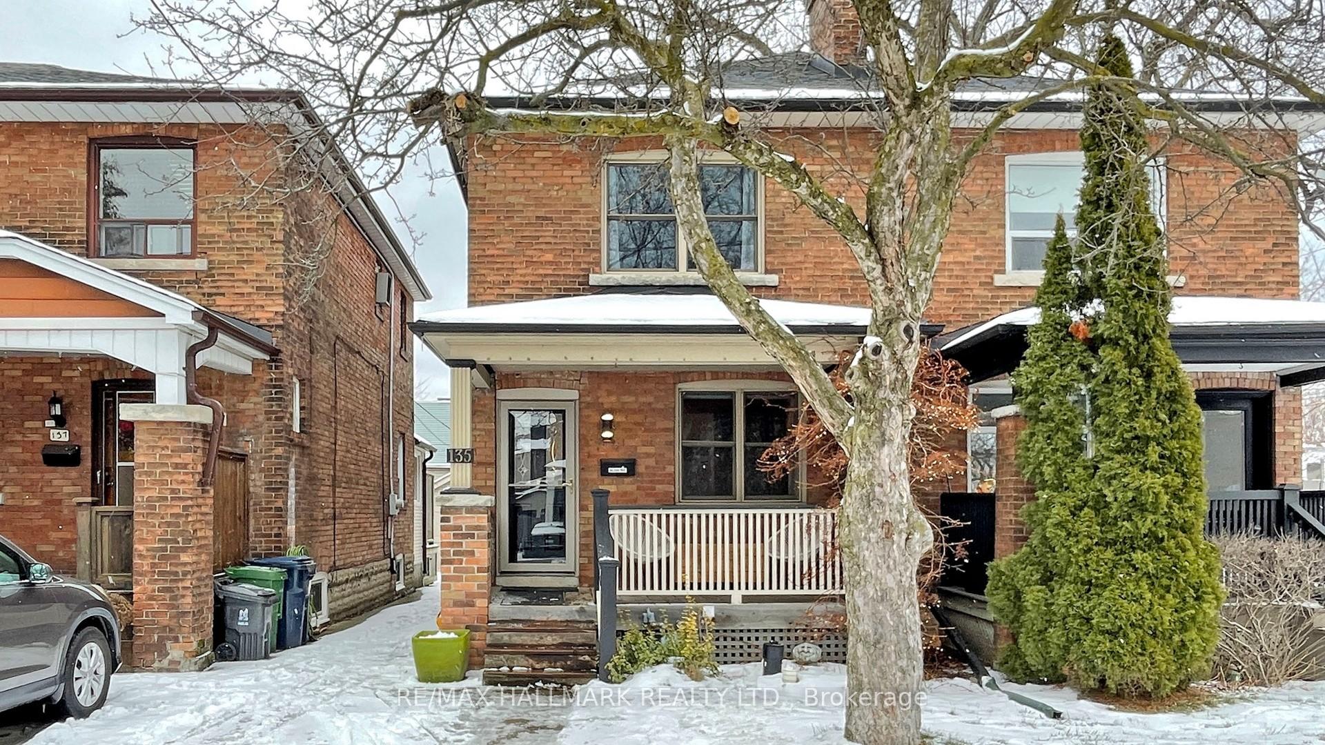 Front of 135 Woodycrest Avenue
