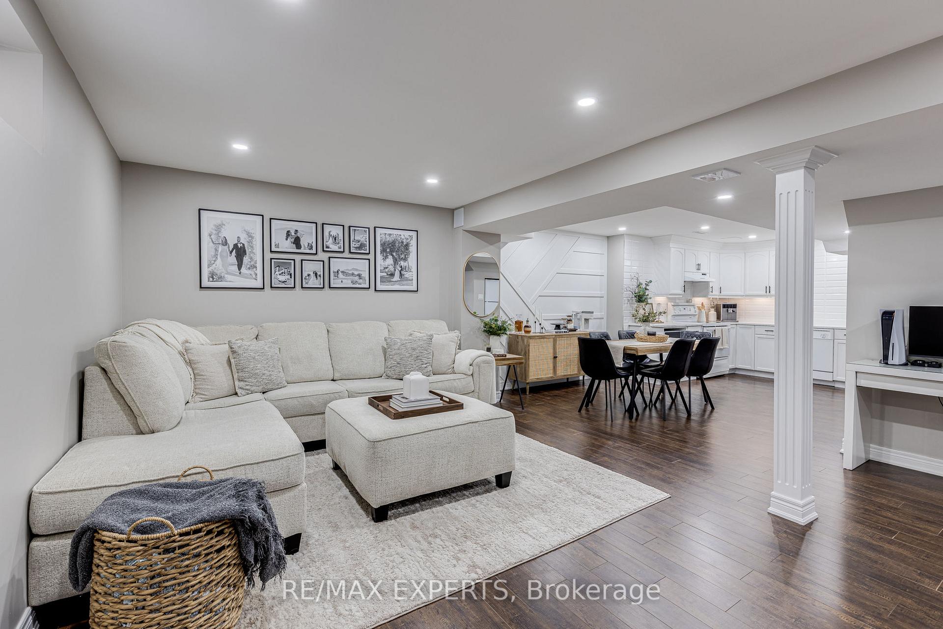Photo 22 of 95 Princeton Gate, Vaughan, Maple — HOMEH