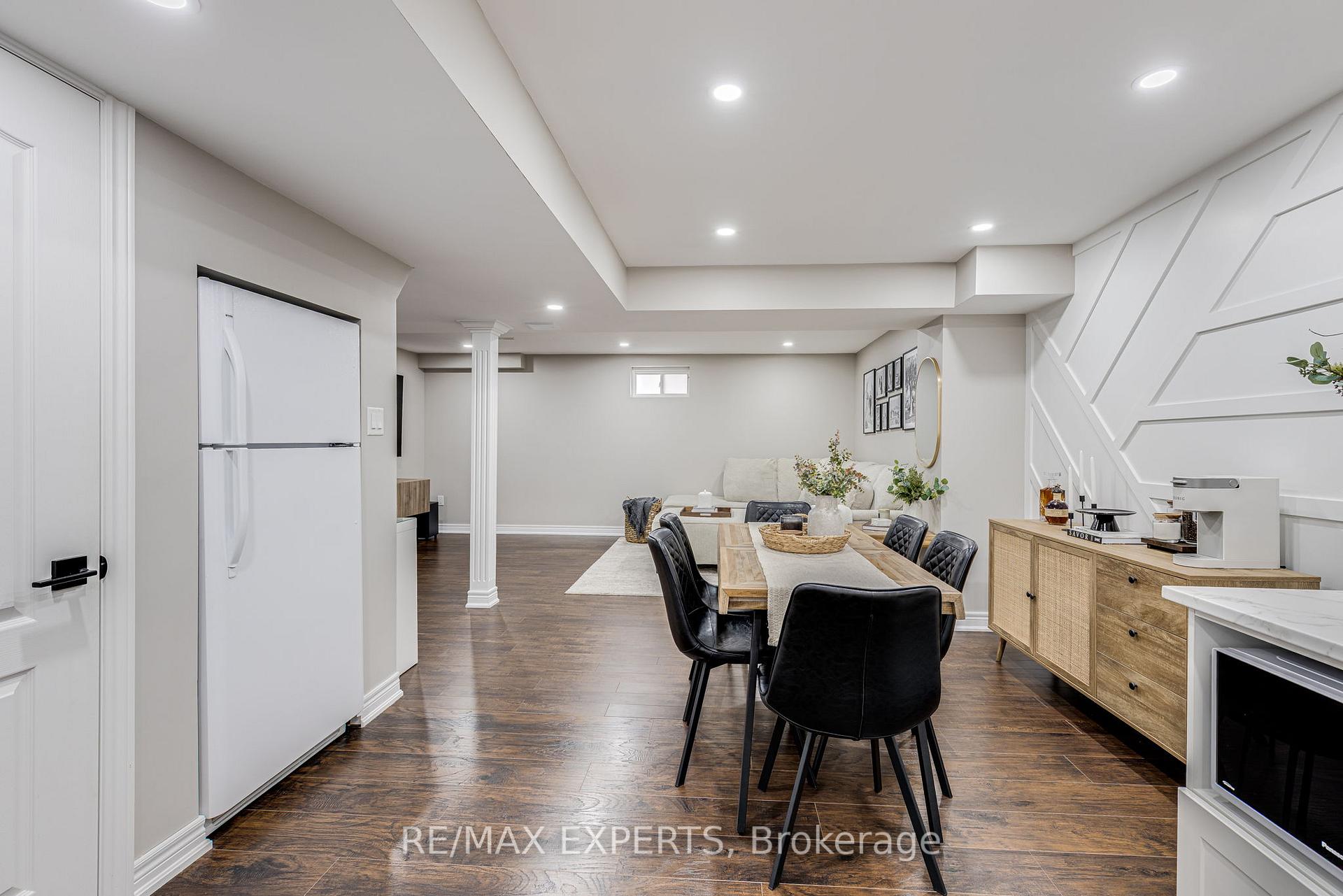Photo 25 of 95 Princeton Gate, Vaughan, Maple — HOMEH