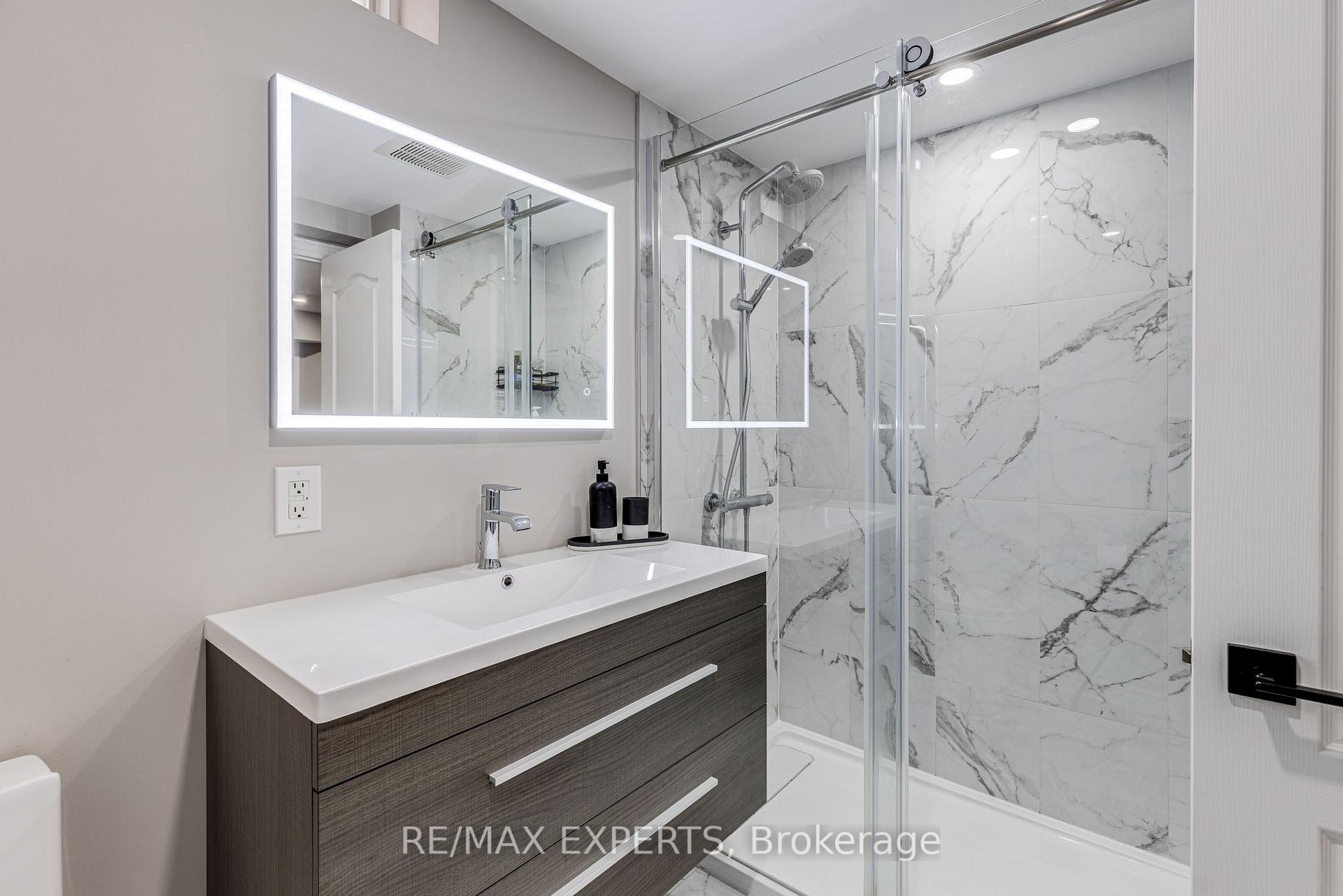 Photo 30 of 95 Princeton Gate, Vaughan, Maple — HOMEH