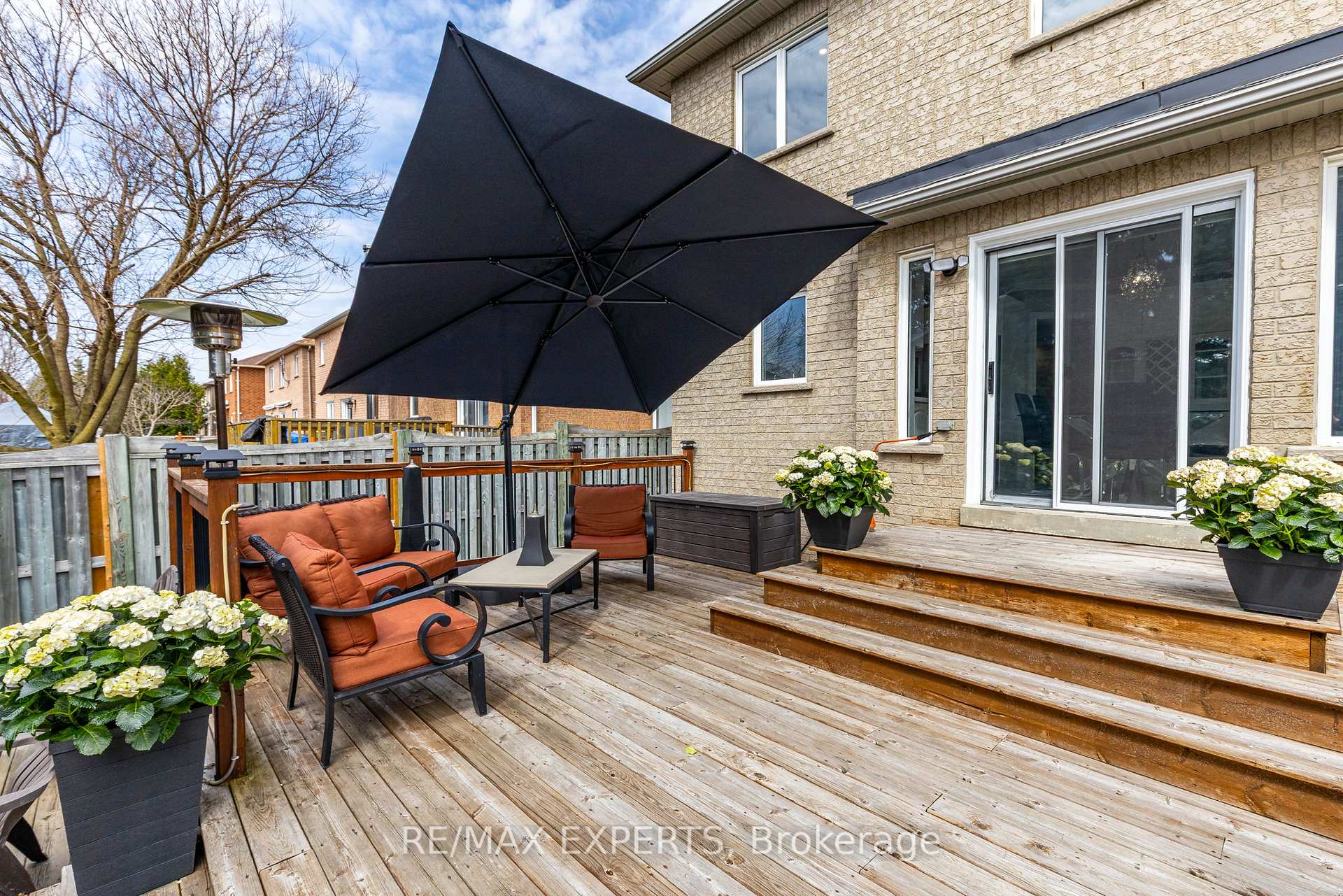 Photo 36 of 95 Princeton Gate, Vaughan, Maple — HOMEH
