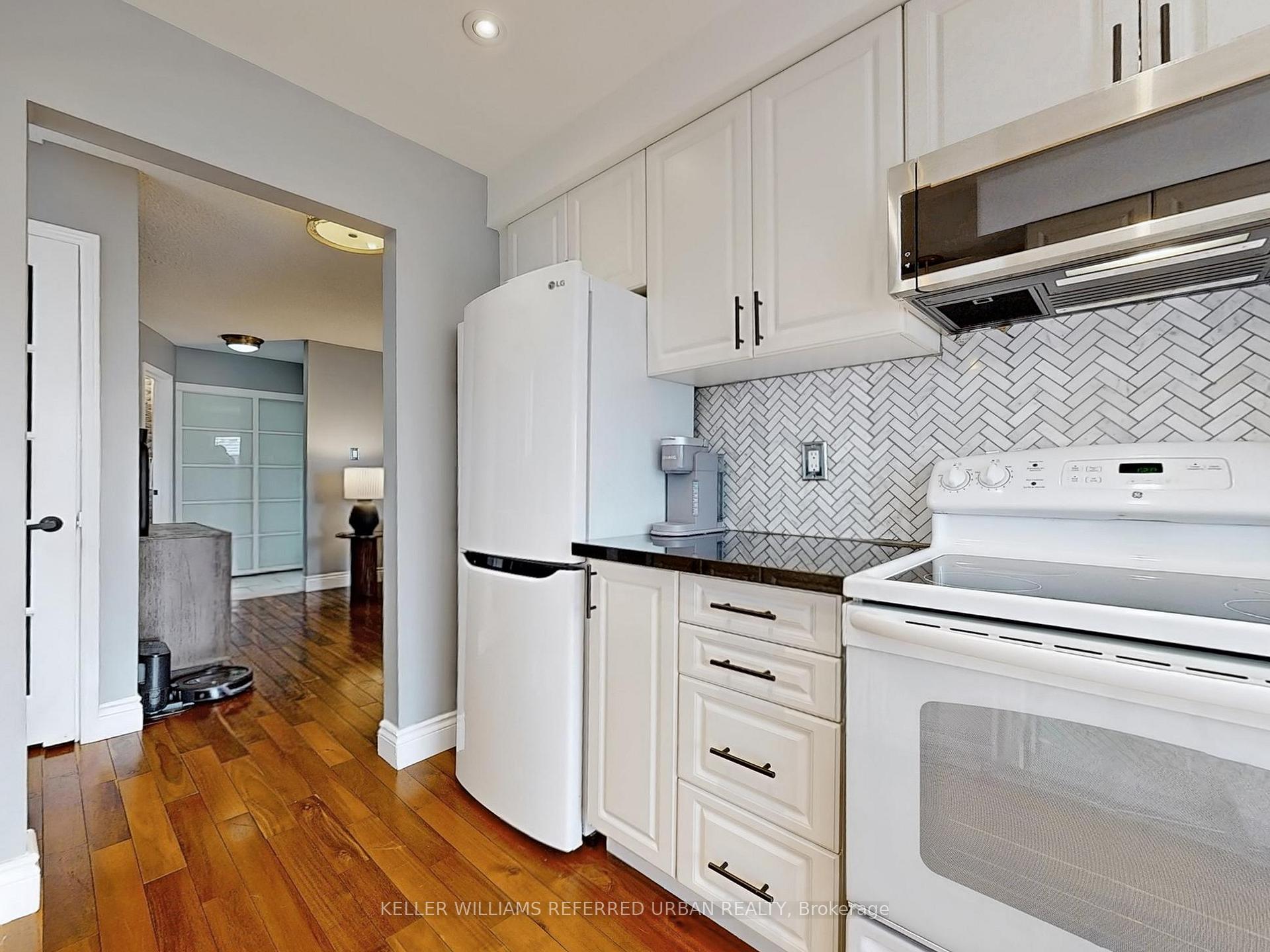 Photo 6 of 7 Millington Crescent, Ajax, Central — HOMEH