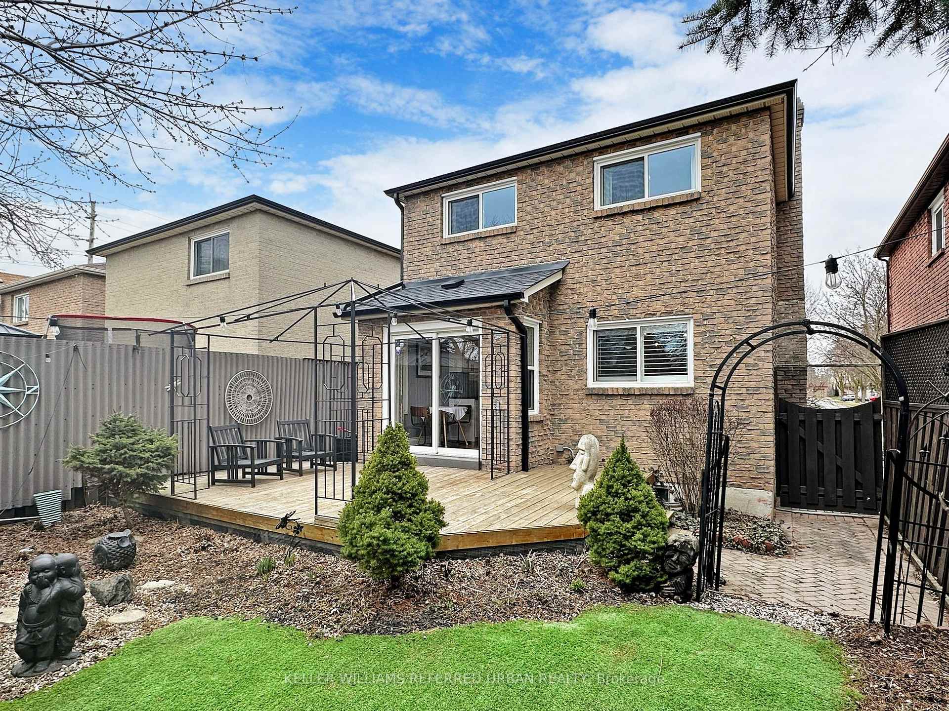 Photo 37 of 7 Millington Crescent, Ajax, Central — HOMEH