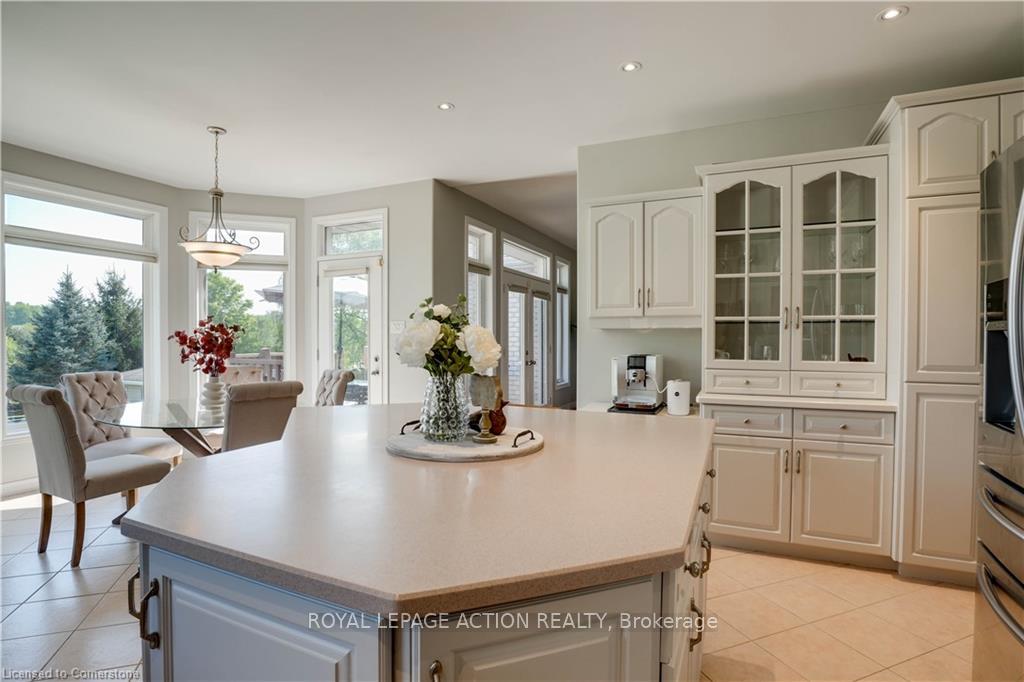 Photo 14 of 95 St. George Road, Brant, Paris — HOMEH