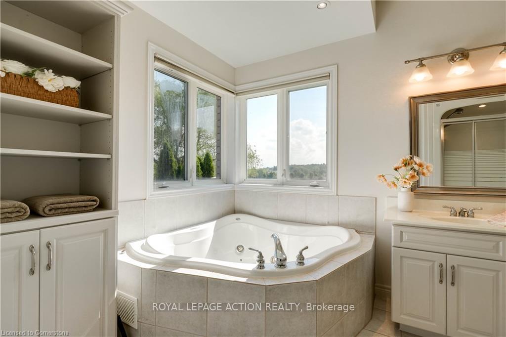 Photo 9 of 95 St. George Road, Brant, Paris — HOMEH