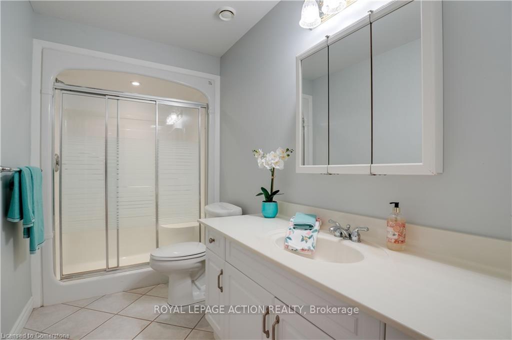 Photo 21 of 95 St. George Road, Brant, Paris — HOMEH