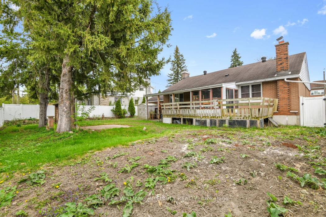 Photo 6 of 1077 Richard Avenue, Ottawa, Billings Bridge — HOMEH