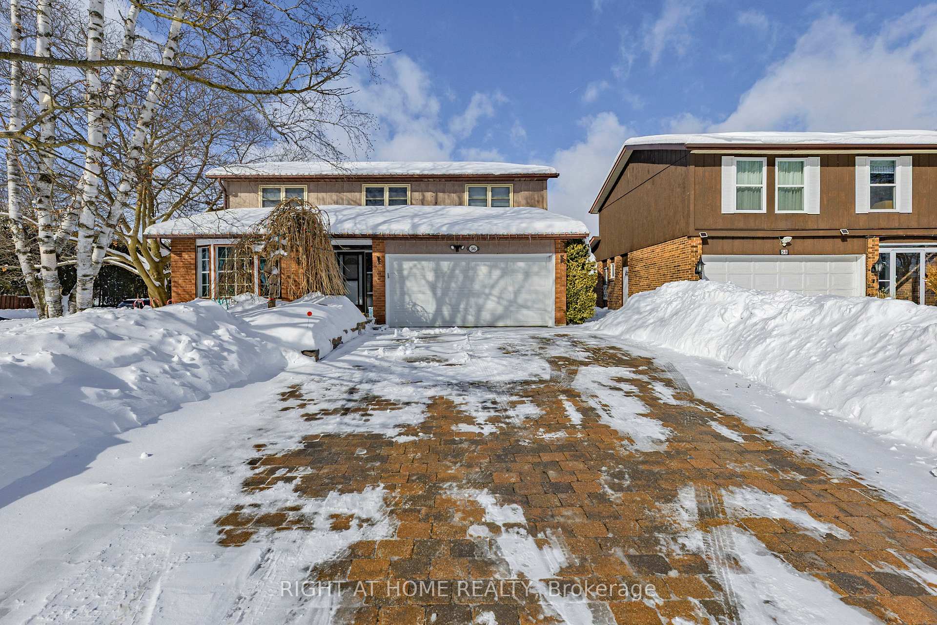 Photo 1 of 56 Carlton Road, Markham, Unionville — HOMEH
