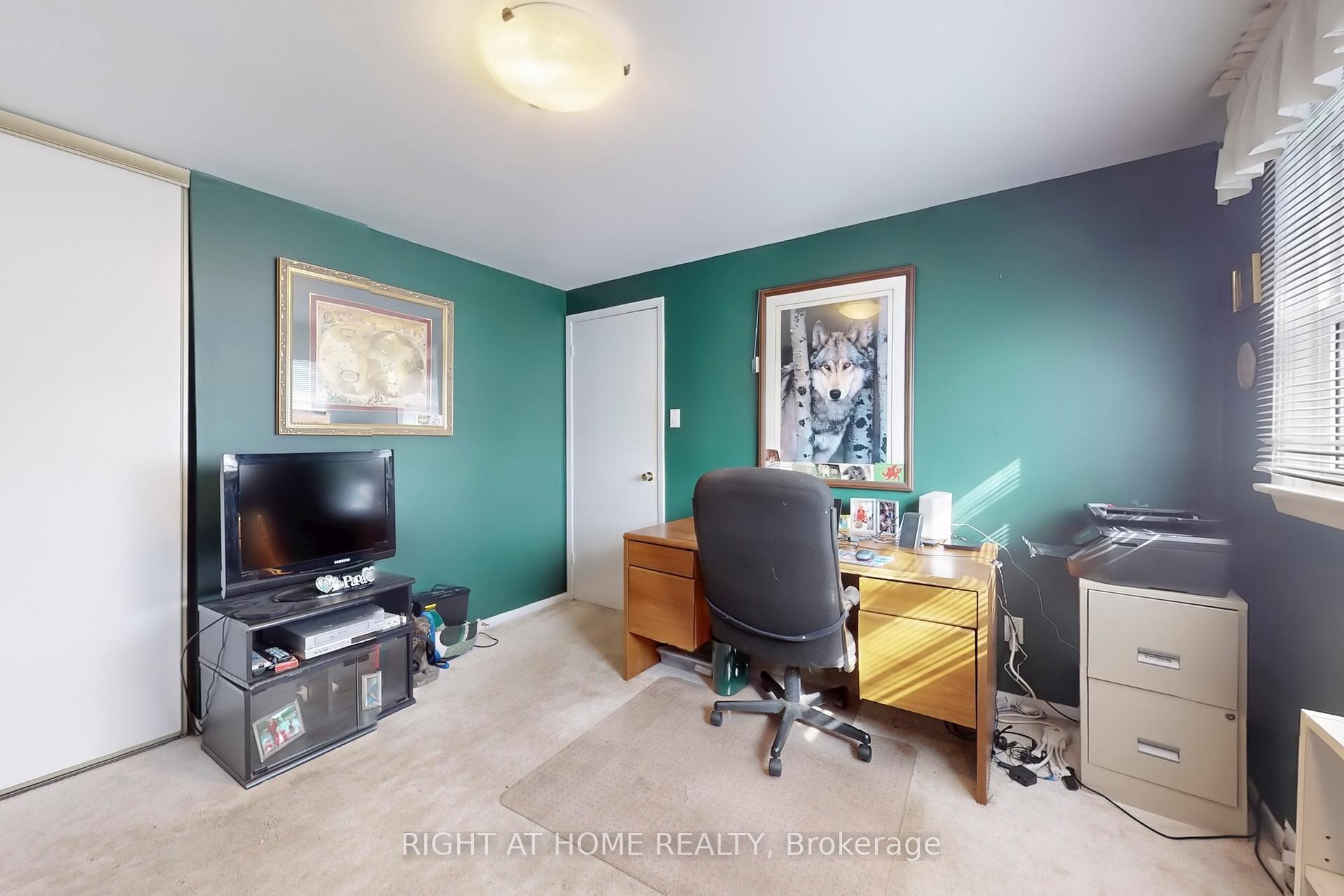 Photo 16 of 56 Carlton Road, Markham, Unionville — HOMEH