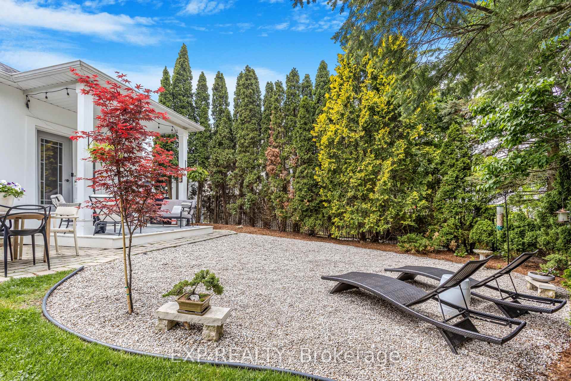 Photo 13 of 667 Highvalley Road, Hamilton, Ancaster — HOMEH