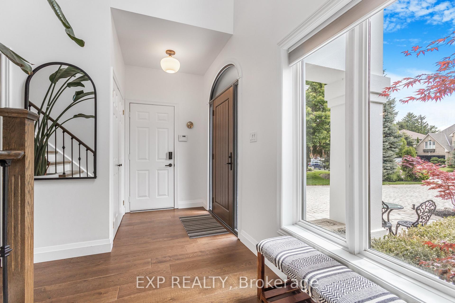 Photo 5 of 667 Highvalley Road, Hamilton, Ancaster — HOMEH